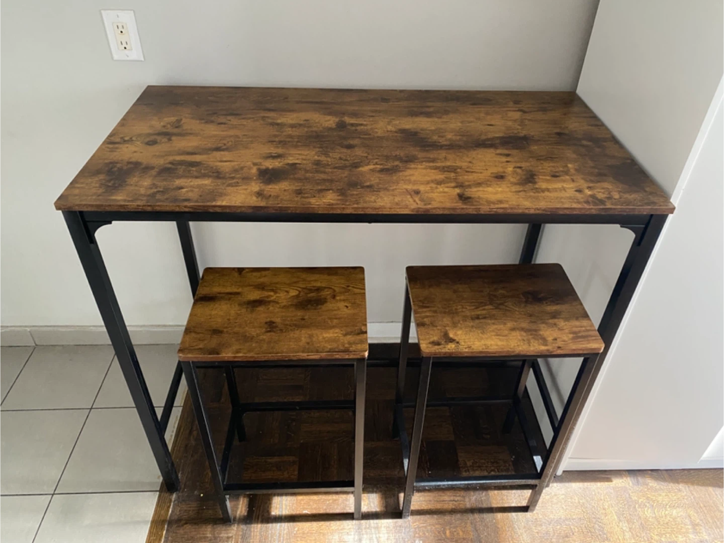 Rustic Wood Breakfast Nook Table and 2 Stools Set