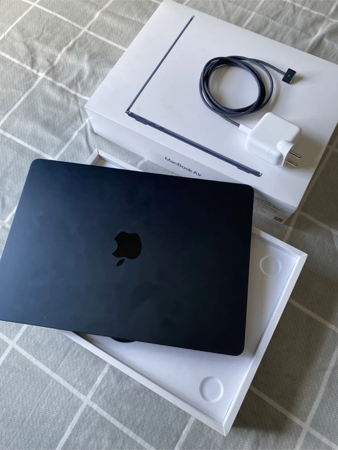 Apple MacBook Air Laptop - Midnight