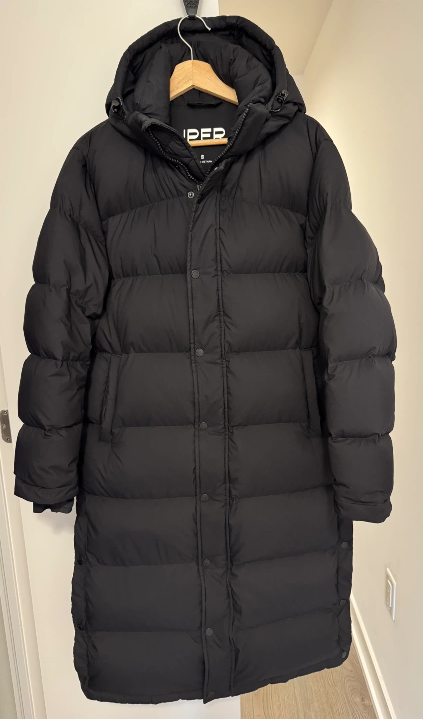 Super Puff Black Long Puffer Jacket Aritzia