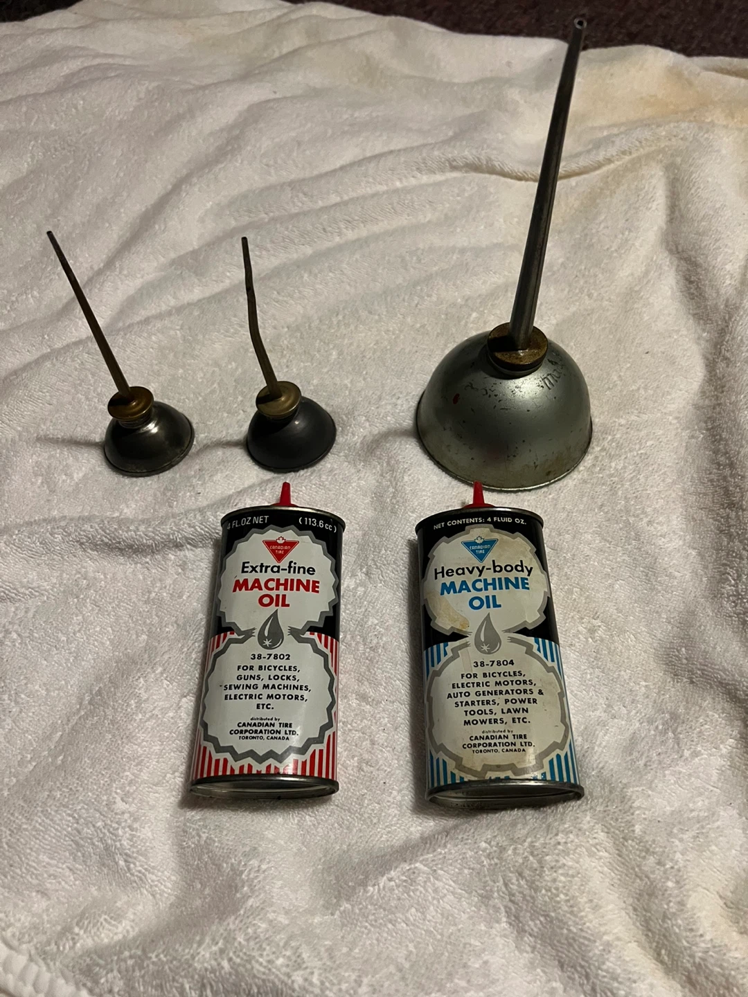 Canadian Tire Machine Oil Lot