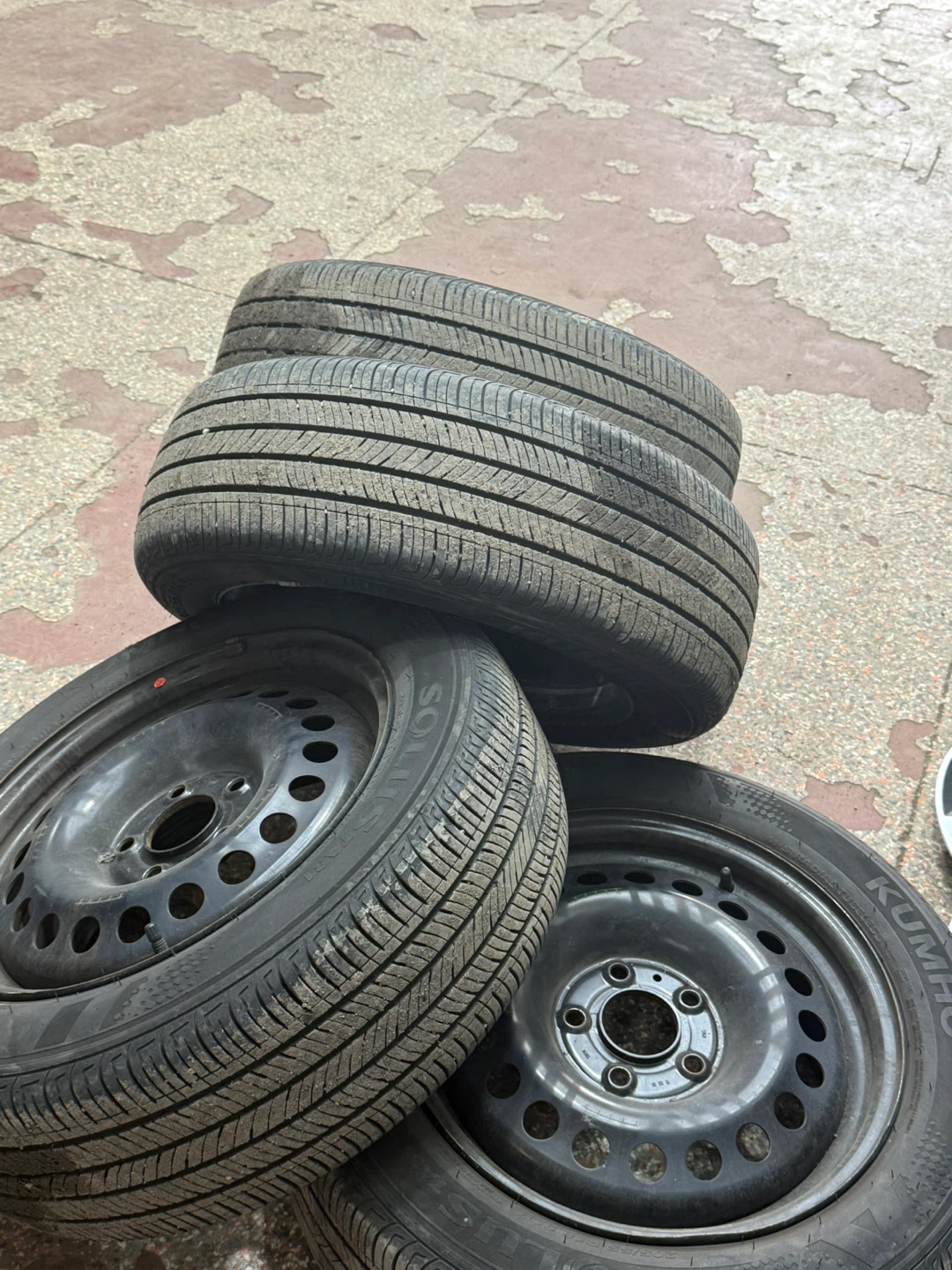 Set of 4 KUMHO 205/55R16 Tires - photo 5