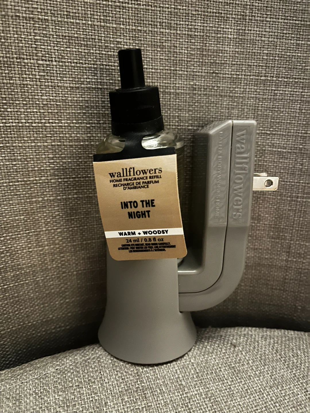 🥕Bath & Body Works Wallflowers Fragrance Refill - Into the Night