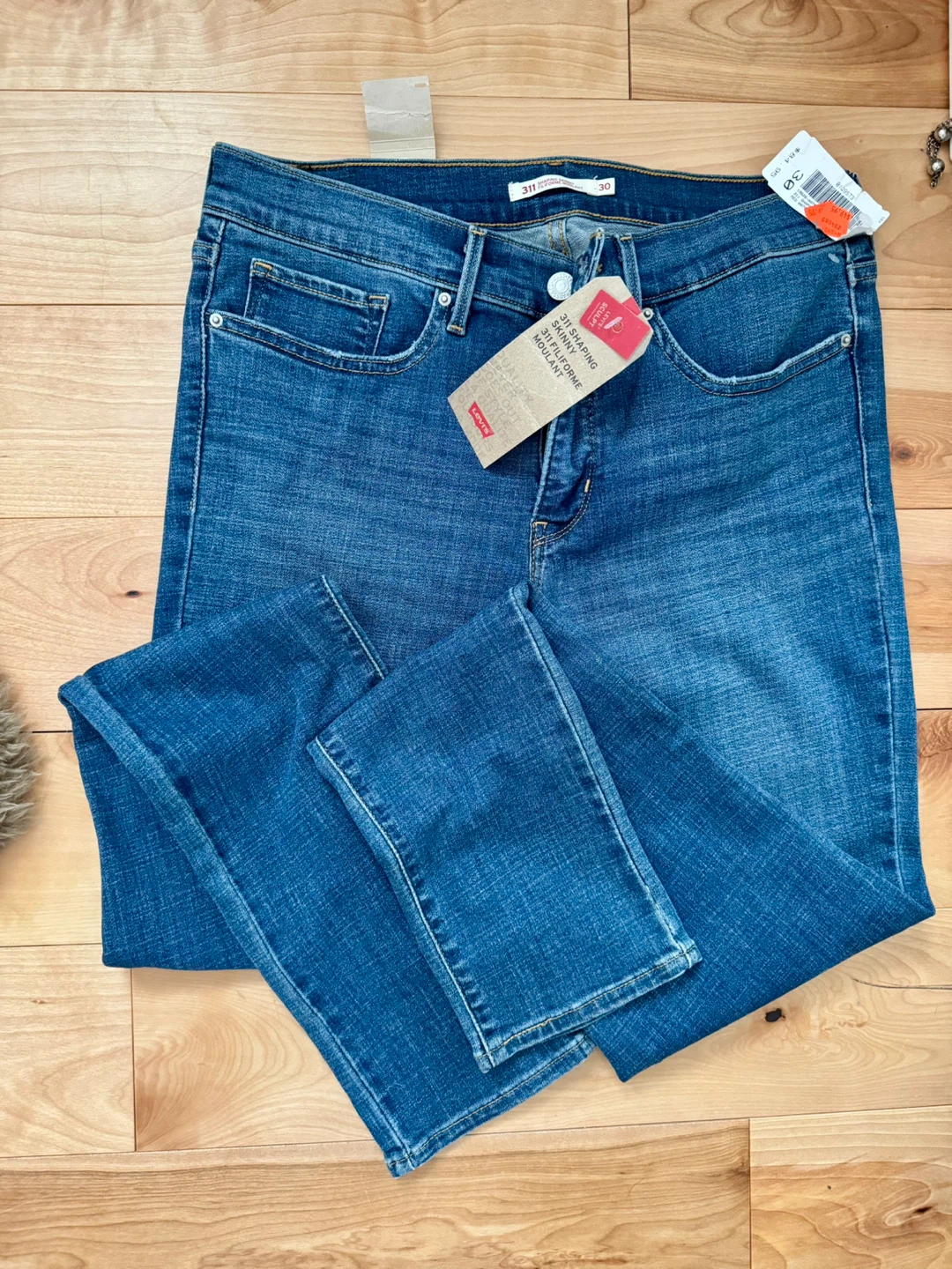 NEW w Tags Levi's 311 Shaping Skinny Jeans Size 30x32