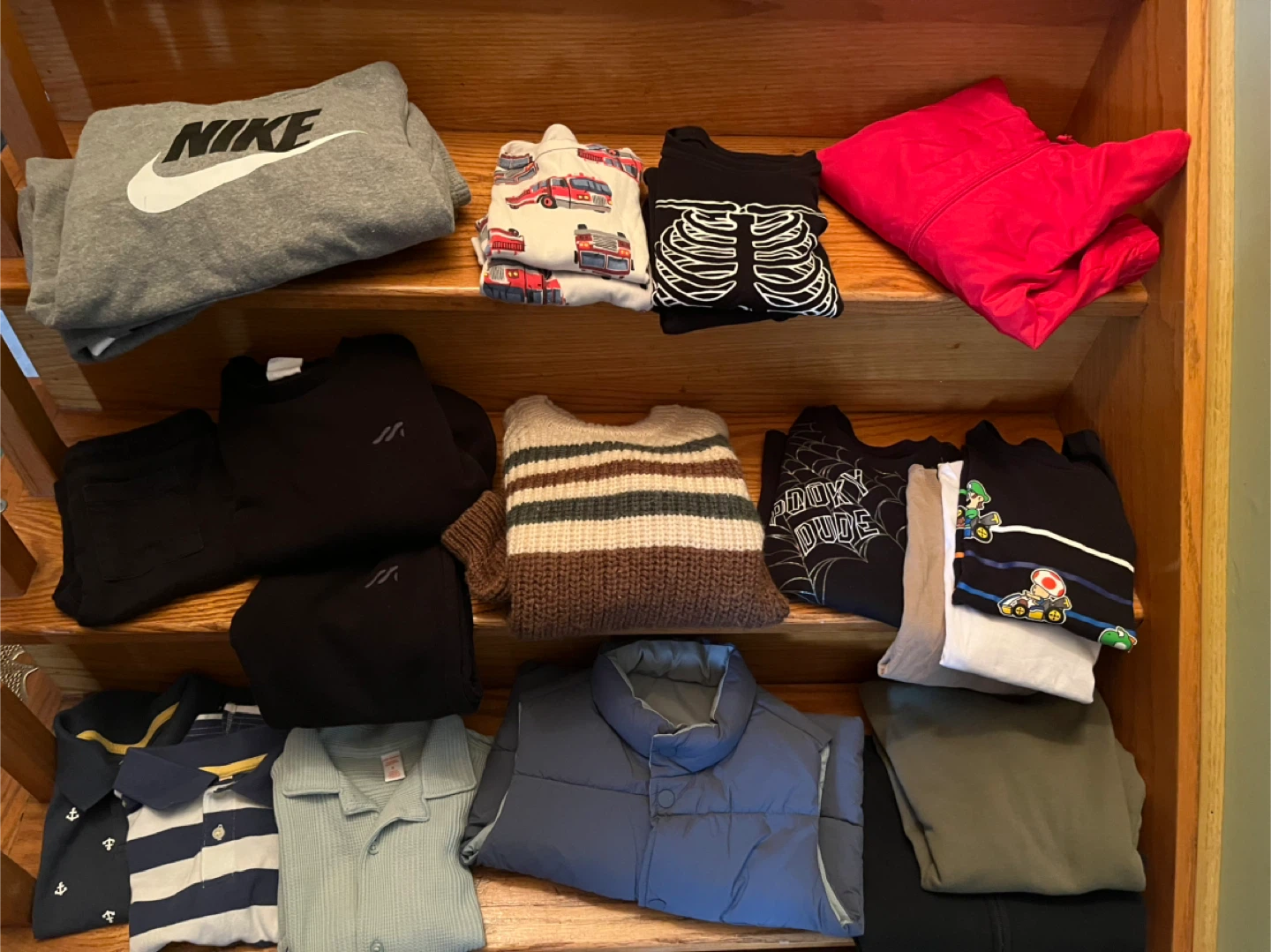 Boy’s clothes - photo 2