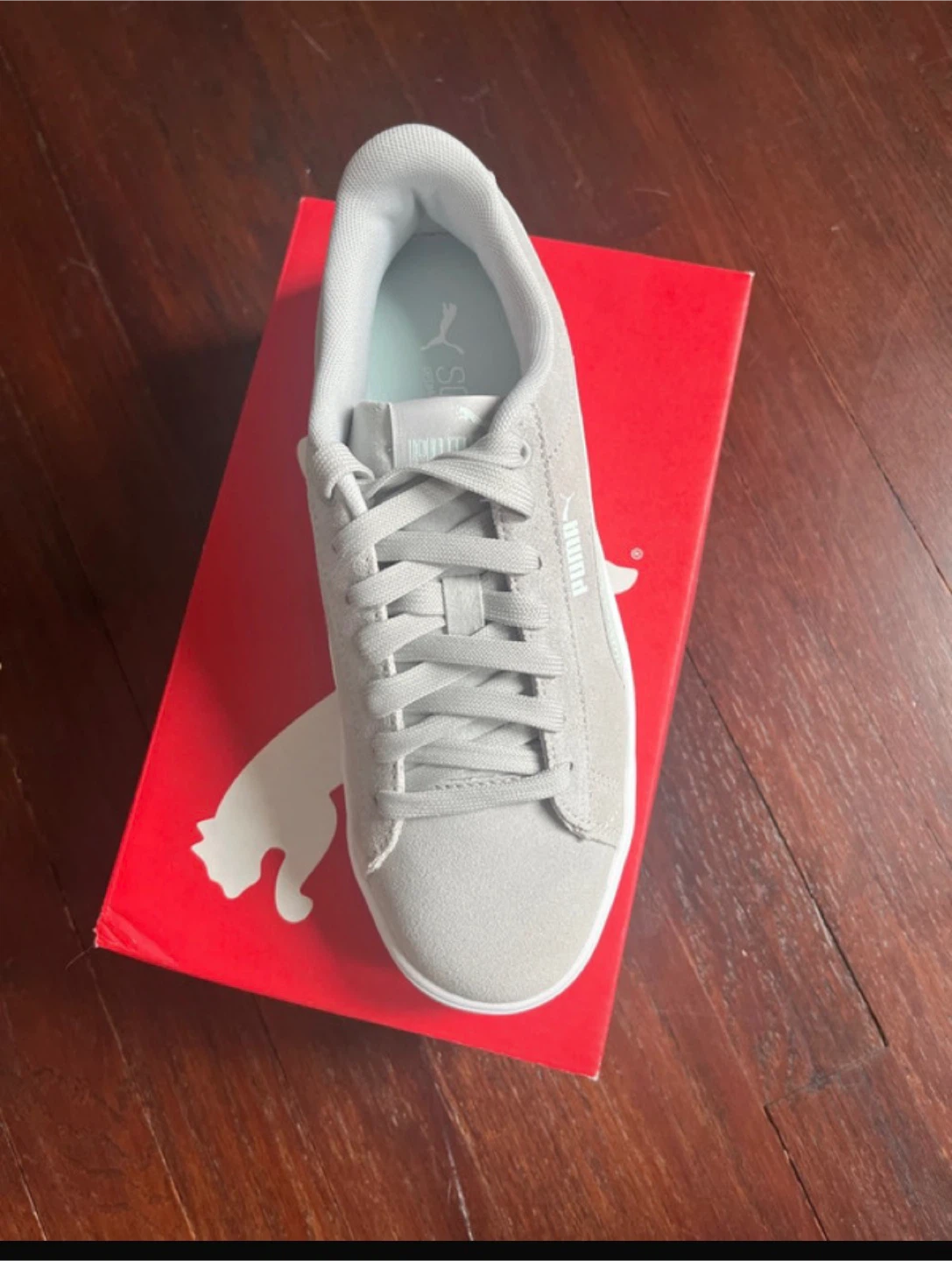 Puma Vikky v3 Sneakers - Size 7