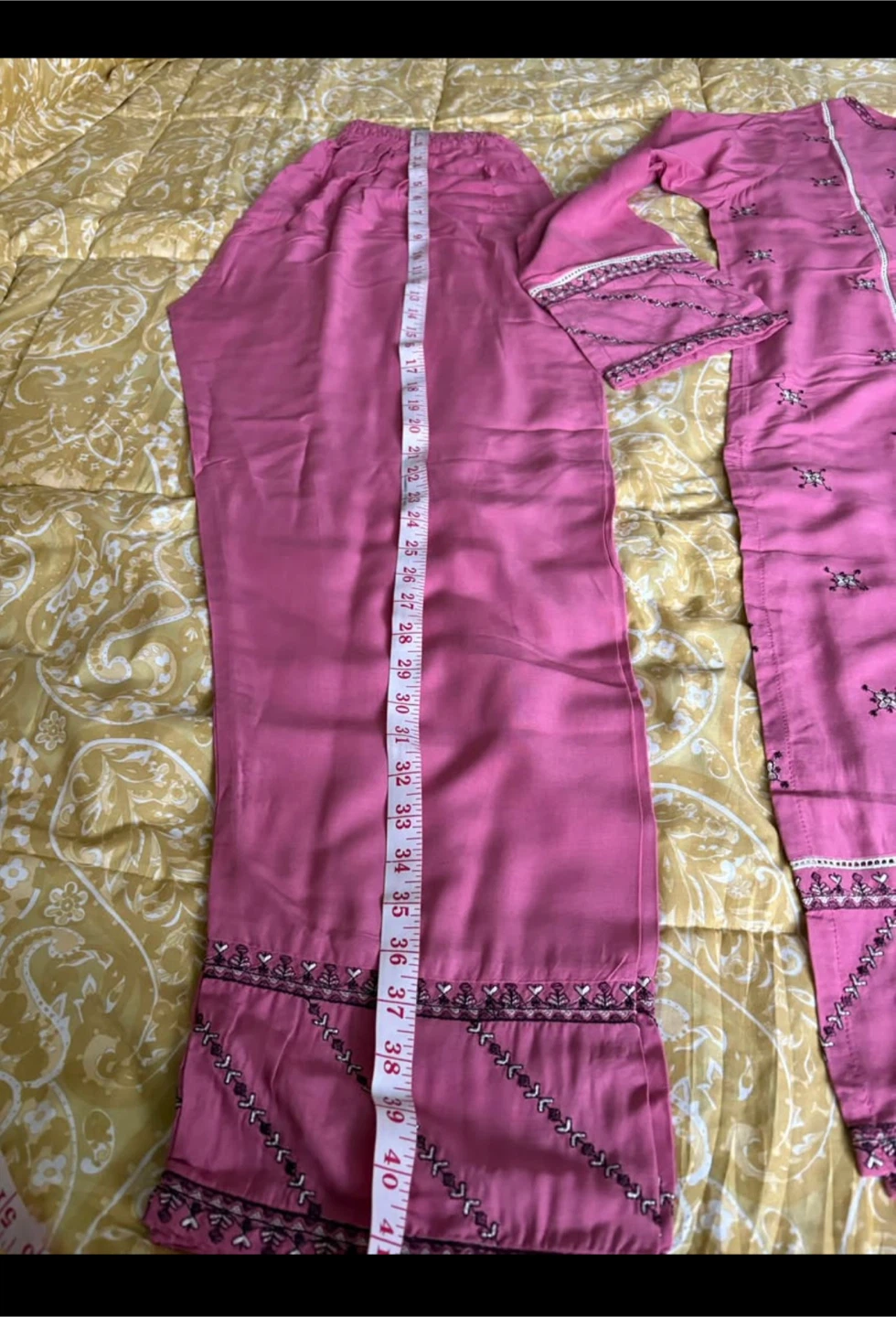 Pink Kurti and Pants Set - Size L - photo 3