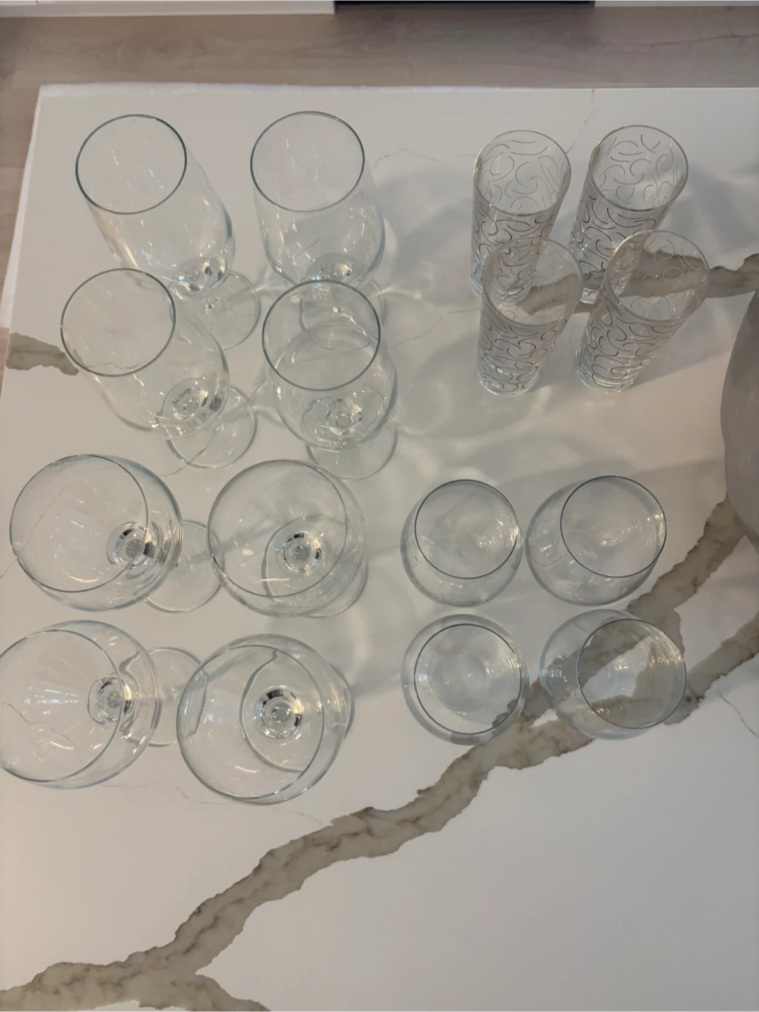 Assorted Glassware Set - photo 5