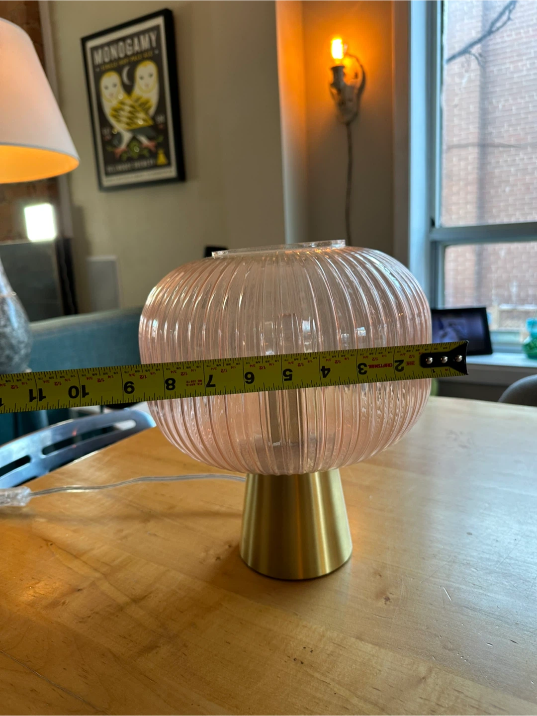 Pink Fluted Glass Table Lamp with Gold Base - photo 3
