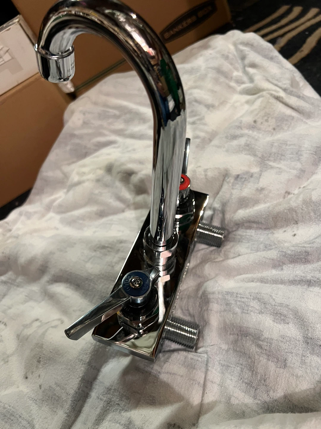 Encore 4" Backsplash Faucet - photo 5