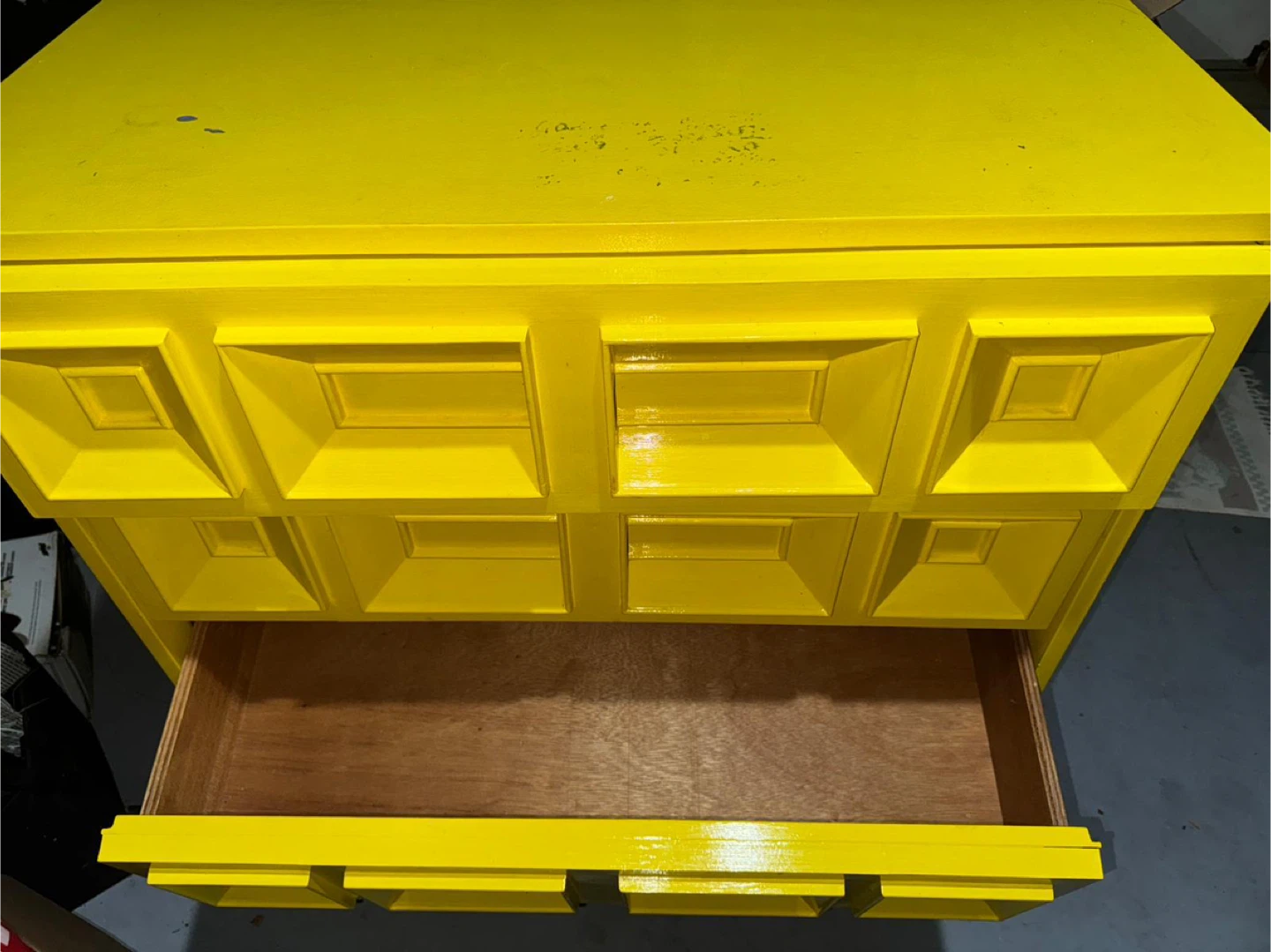Bright Yellow Dresser with 5 Drawers 🥕 - photo 2