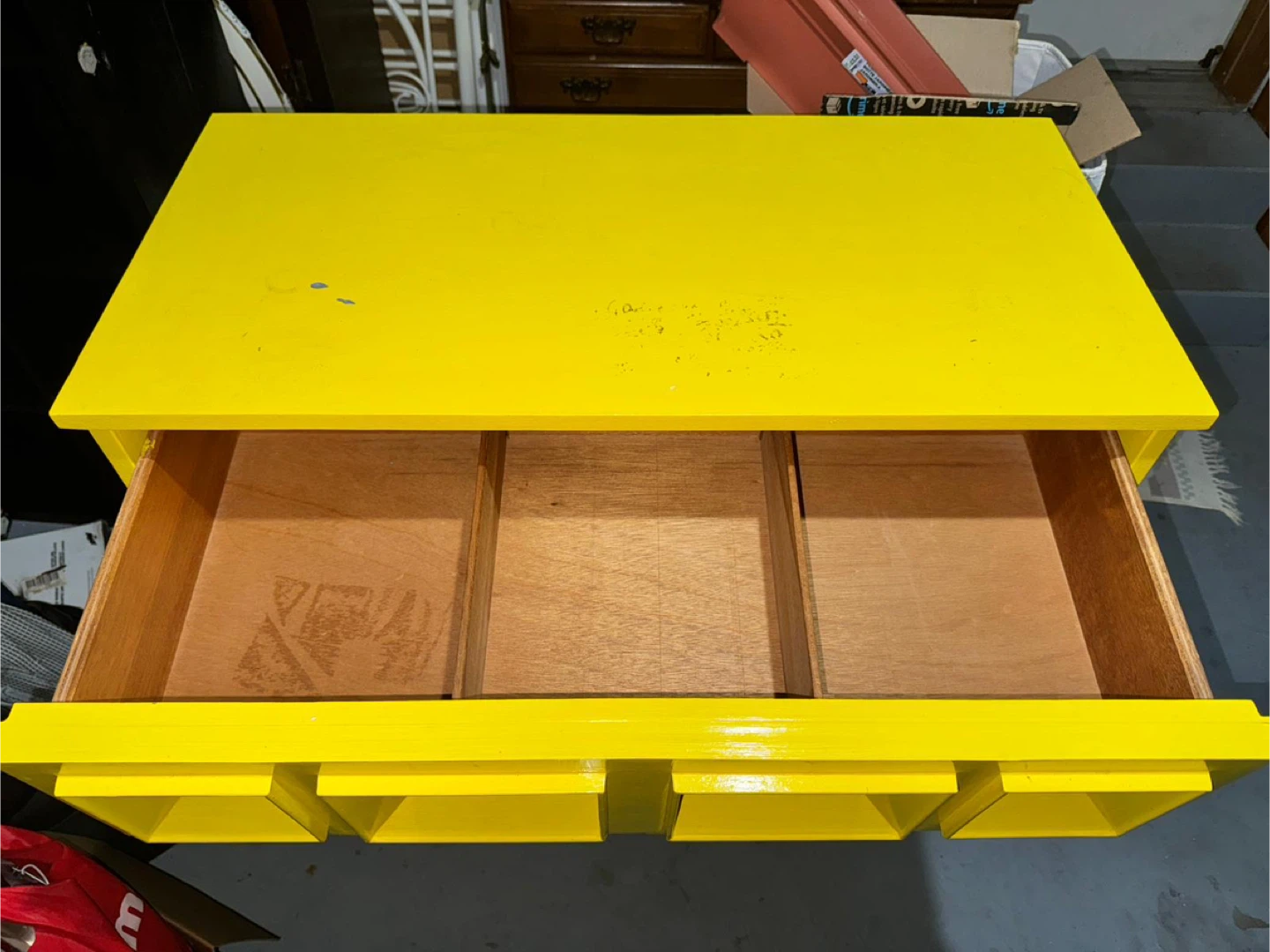 Bright Yellow Dresser with 5 Drawers 🥕 - photo 3