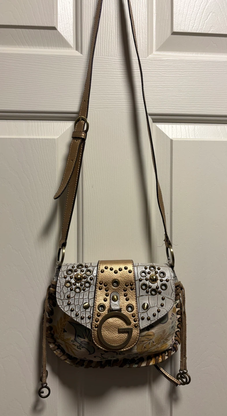 Guess Unique Shoulder/Crossbody Bag