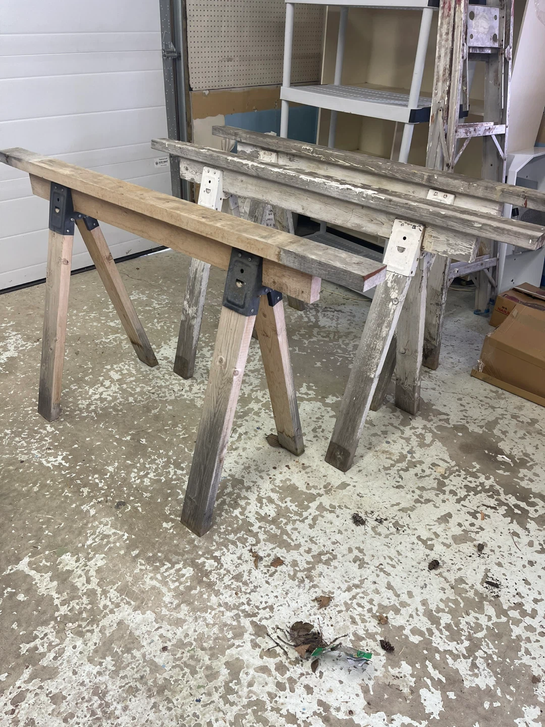 Set of 3 Wooden Sawhorses - photo 2