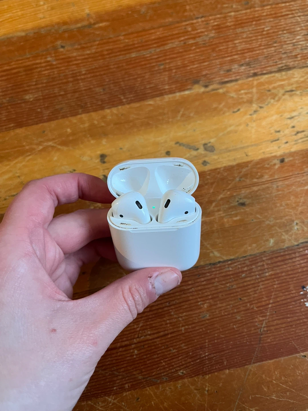 Gen 2 AirPods - photo 2