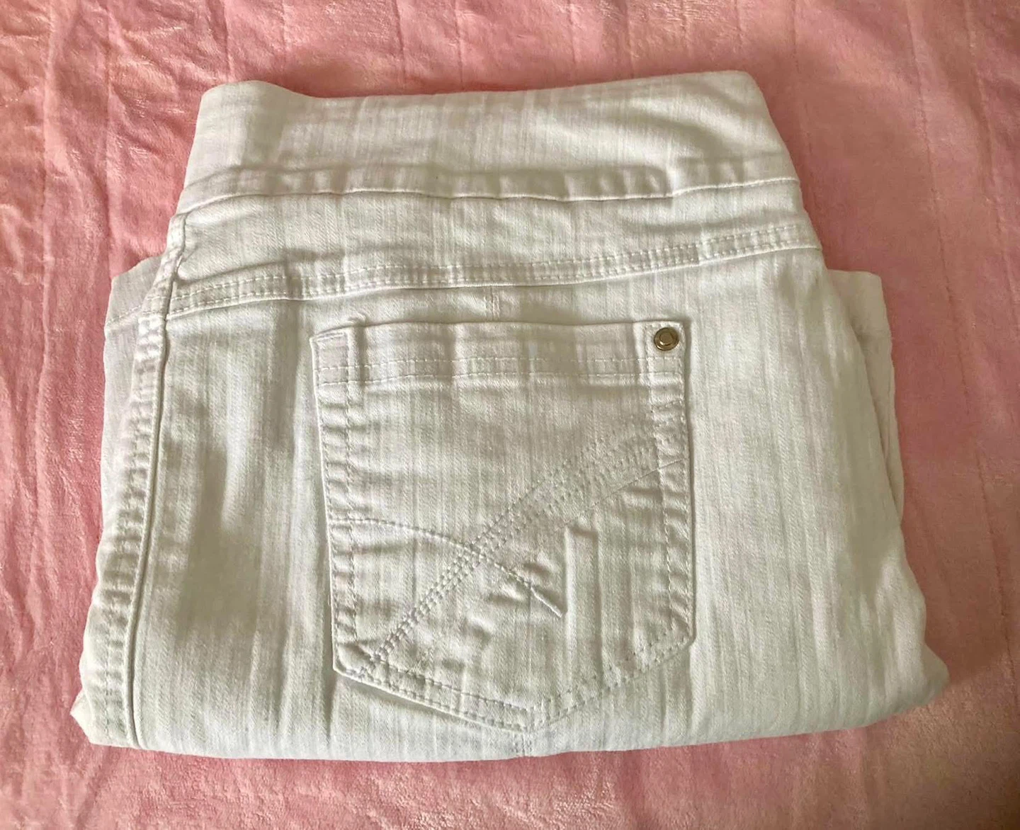 Women’s white denim skirt - photo 4
