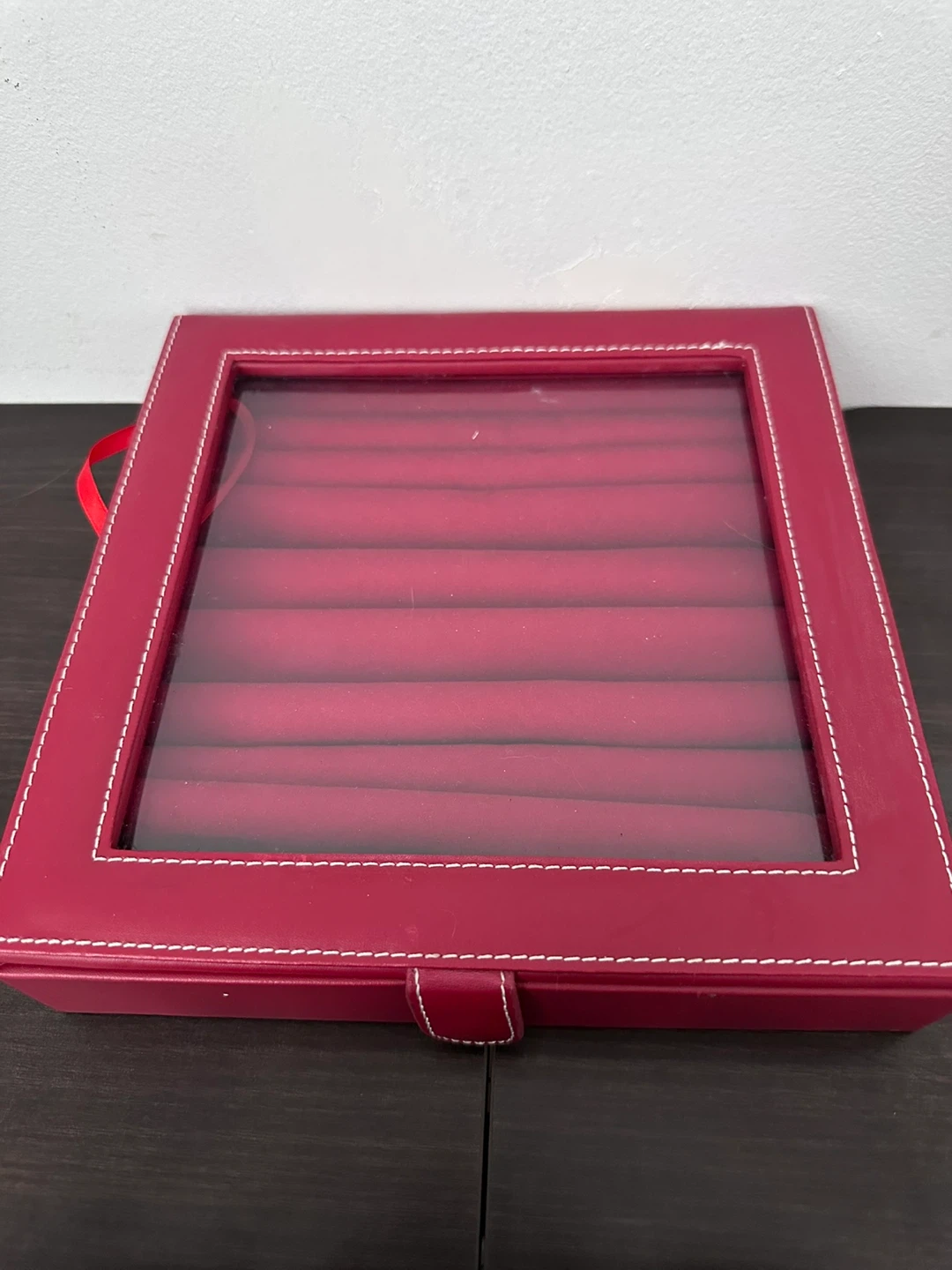 Costume Jewelry Rings & Red Faux Leather Ring Organizer Box - photo 4