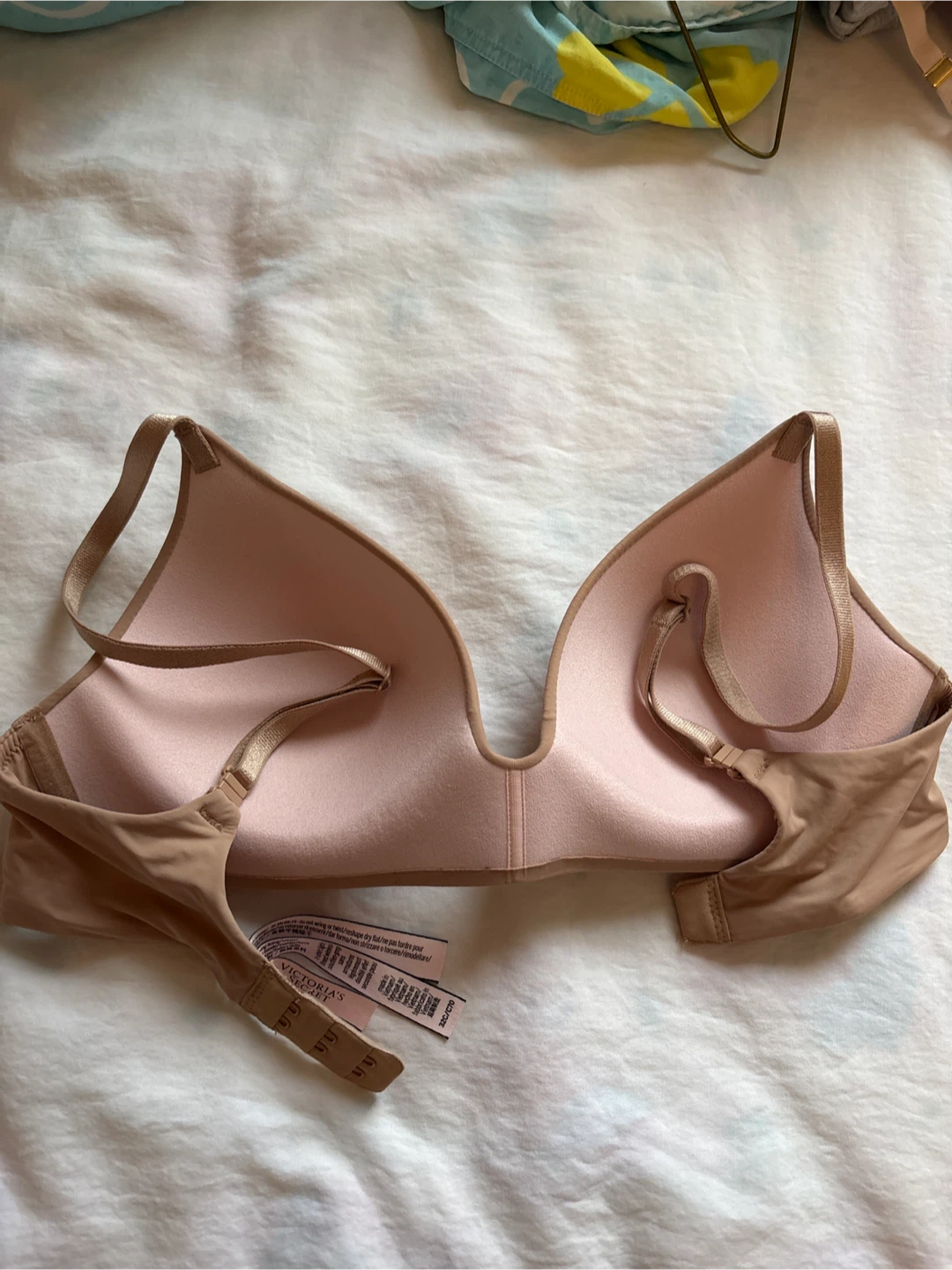 Victoria’s Secret wireless bra - photo 2