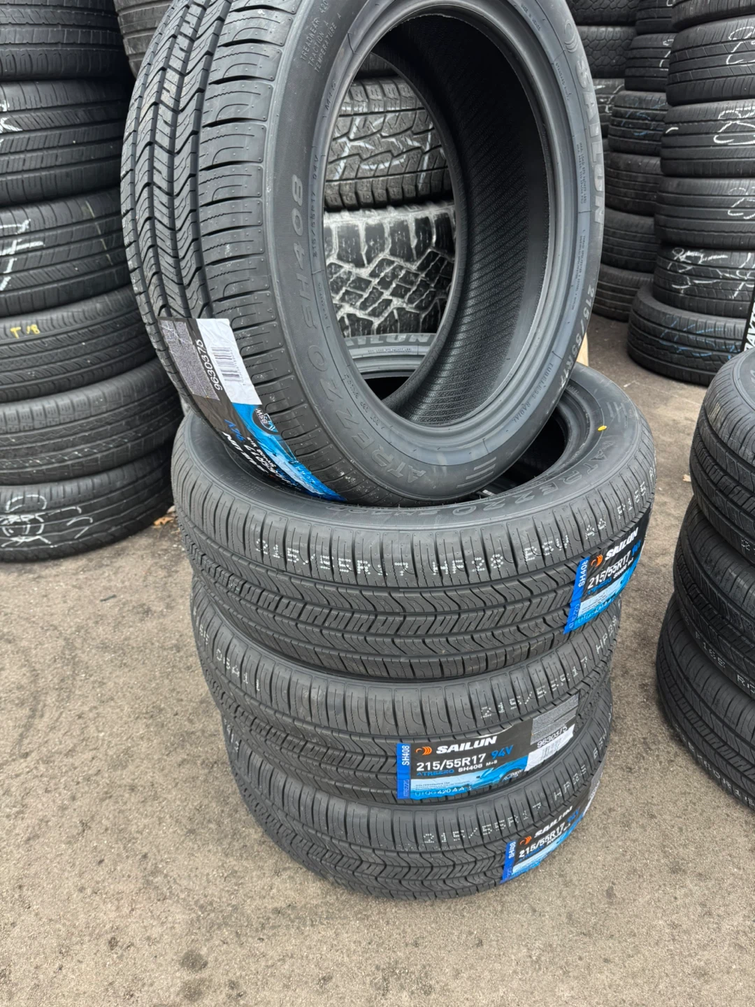 Sailun Atrezzo SH408 All-Season Performance Tires - 215/60R16 - photo 4