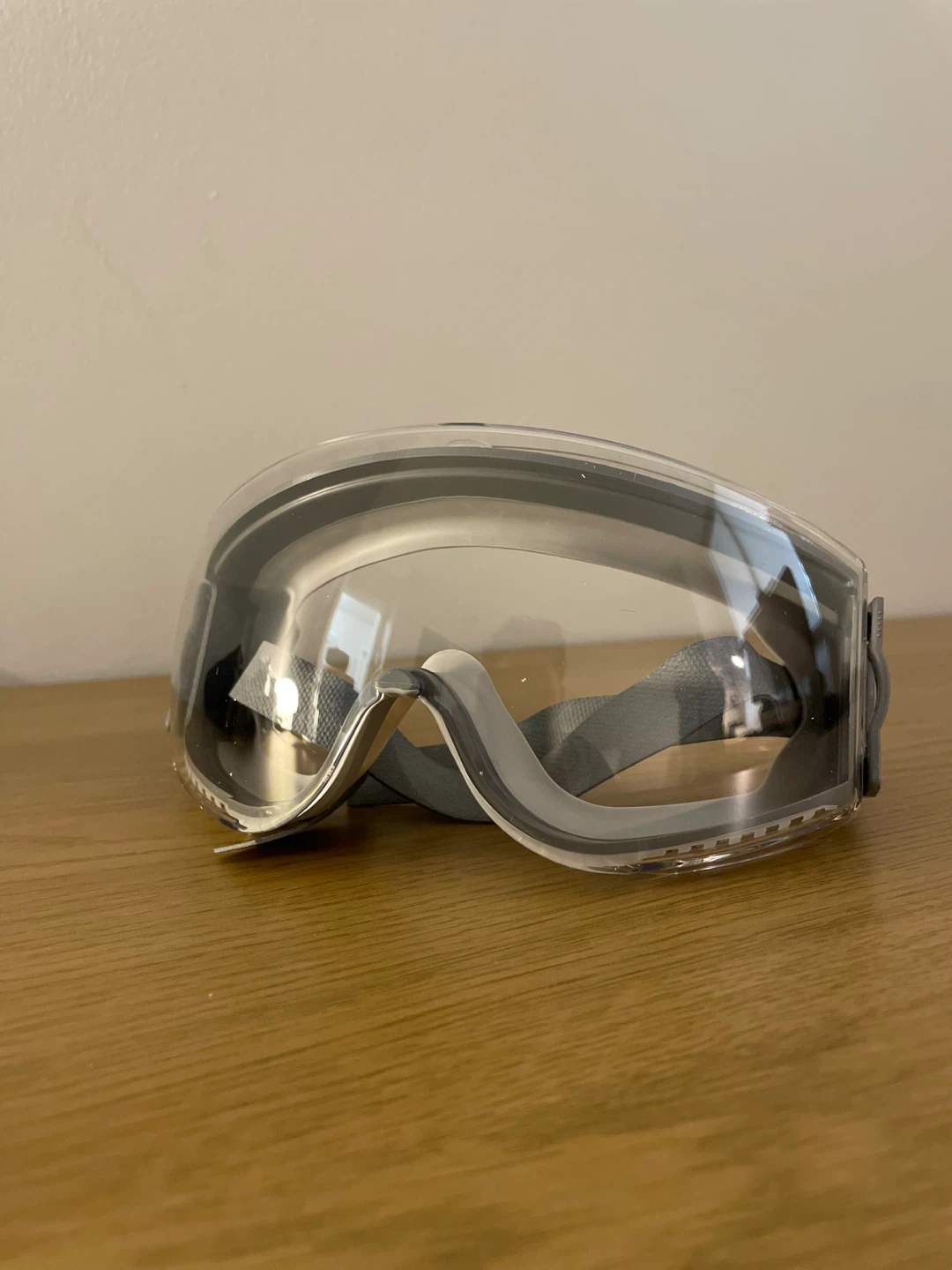 PRO Lab Coat and Safety Goggles - photo 2
