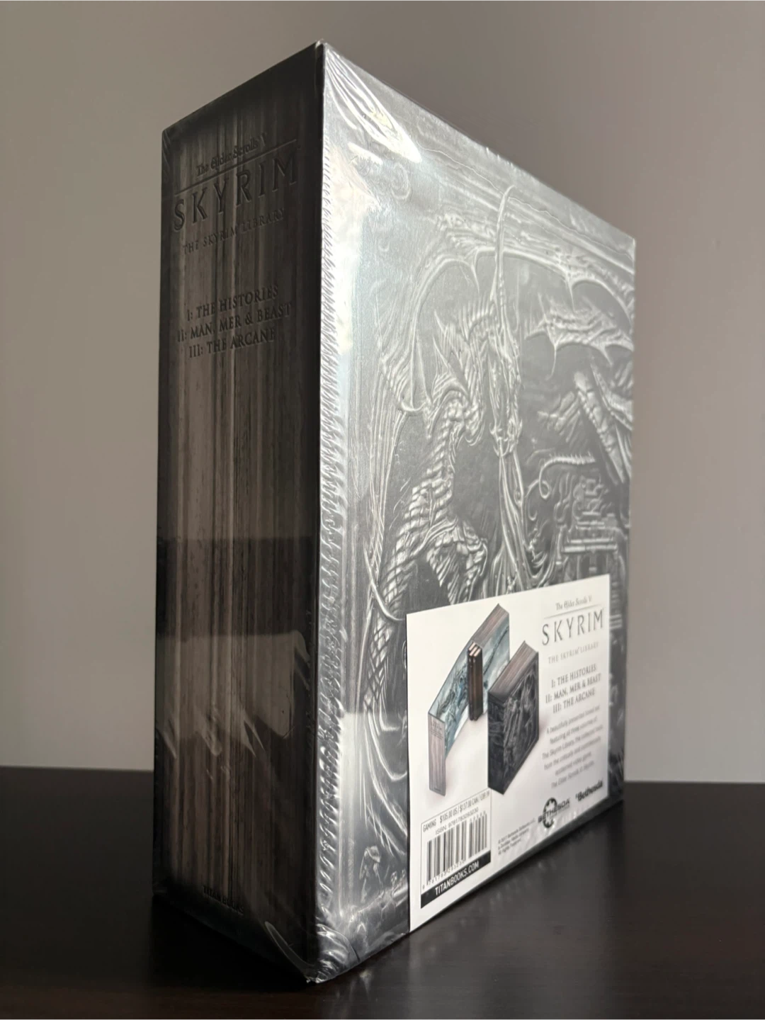 Skyrim library - photo 2