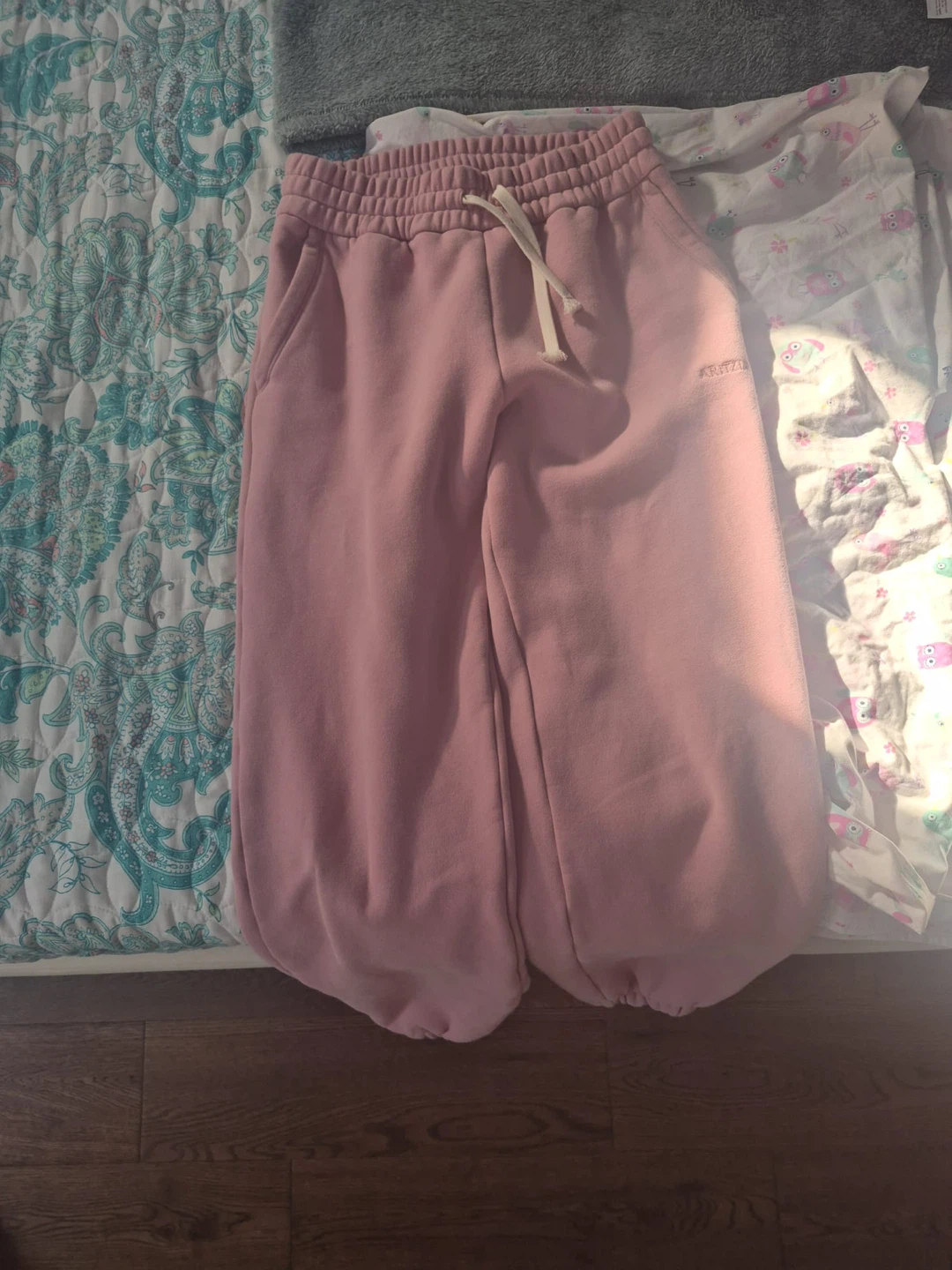 Aritzia set
