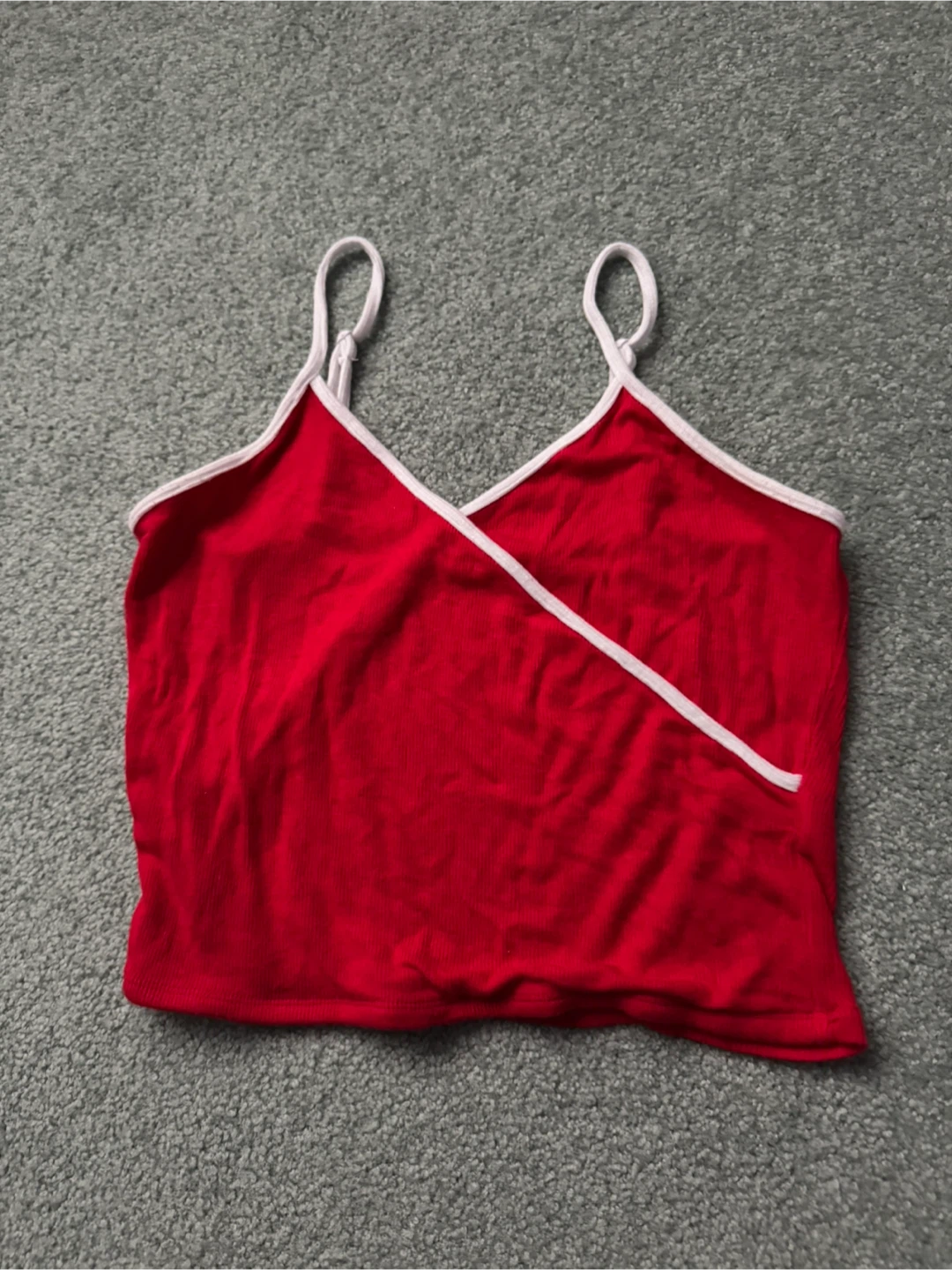 Garage Red Cropped Camisole Tank - M