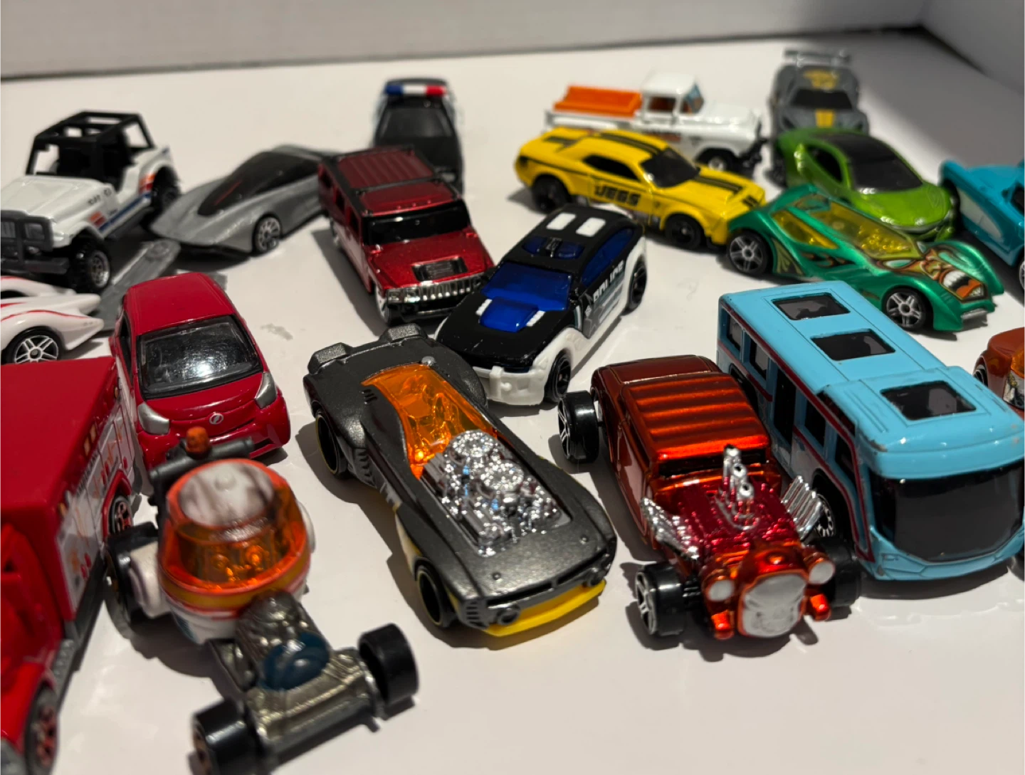 Collection of Die-cast Toy Cars 23 in total 2002- 2020 - photo 3
