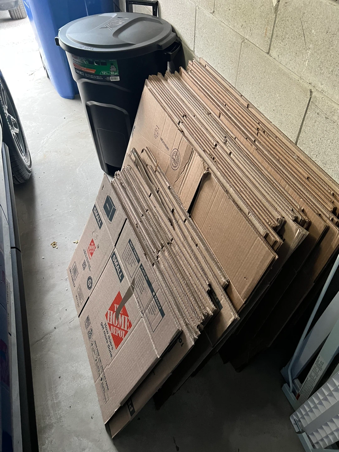 Used Home Depot Moving Boxes (15 small & 30 medium)