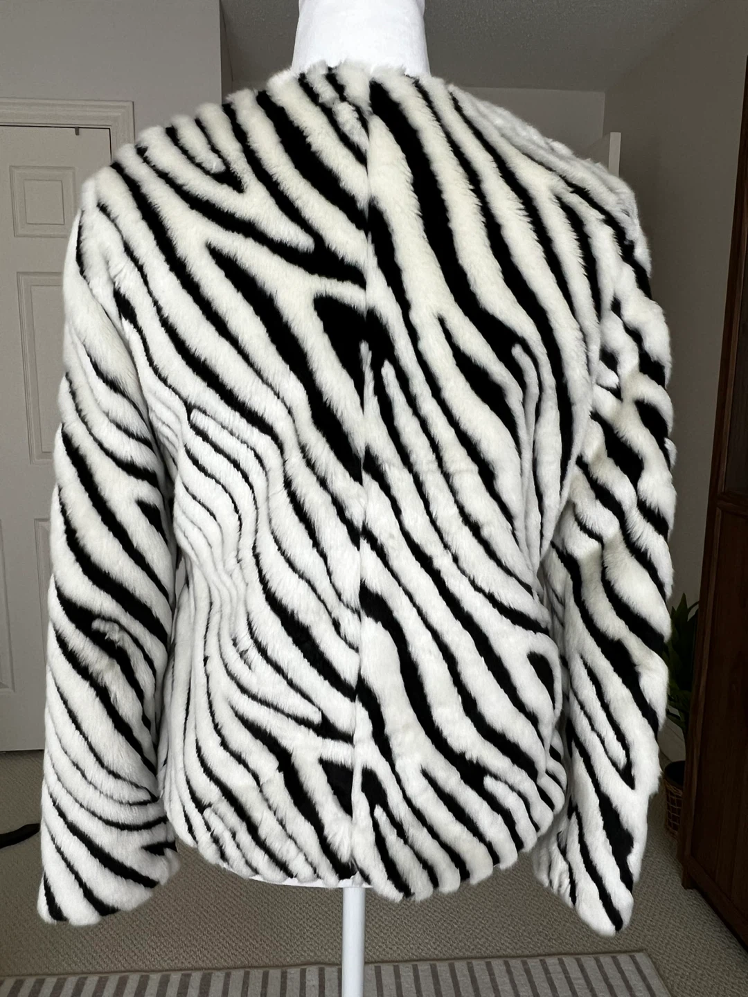 Fur Jacket - photo 2