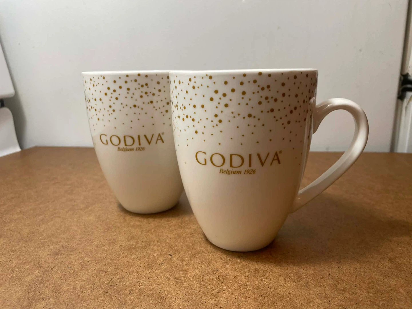 Godiva Mugs Set - White with Gold Dots - photo 2