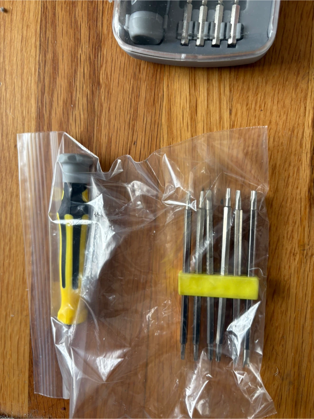 Mini Screwdriver Set with Bits