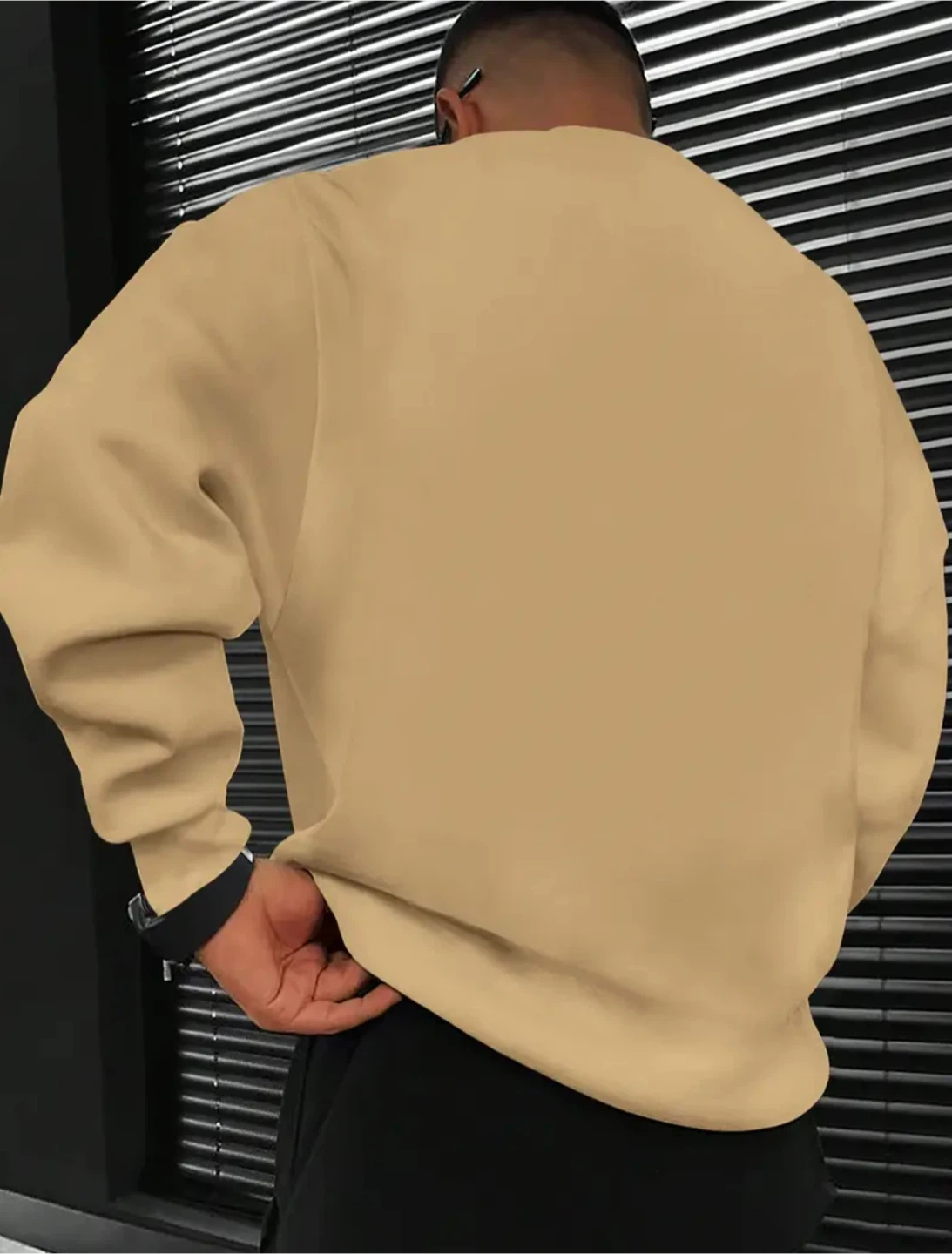 New Men's Sweatshirt with Bear Graphic - photo 2