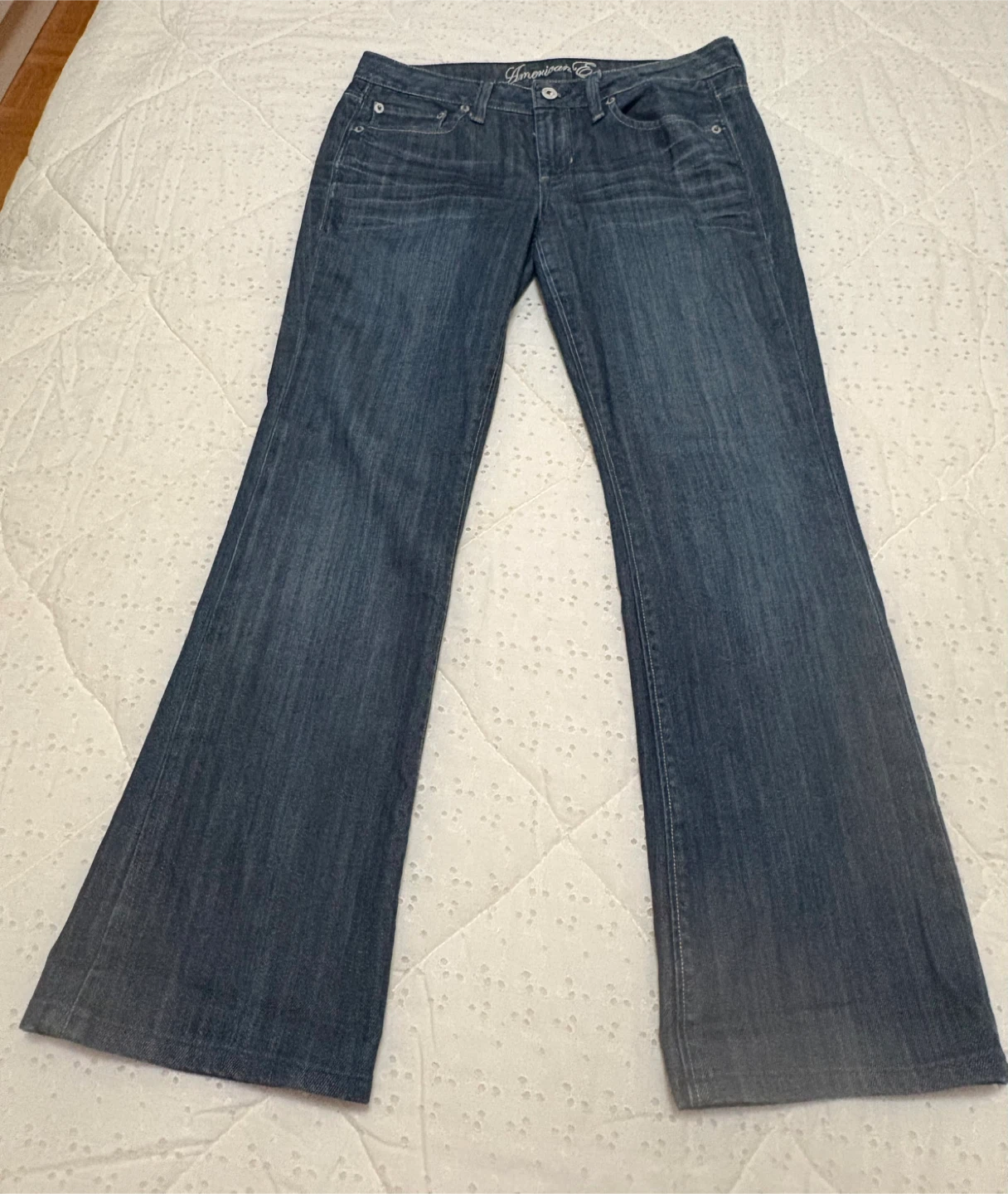 American Eagle Dark Wash True Bootcut Jeans 🥕