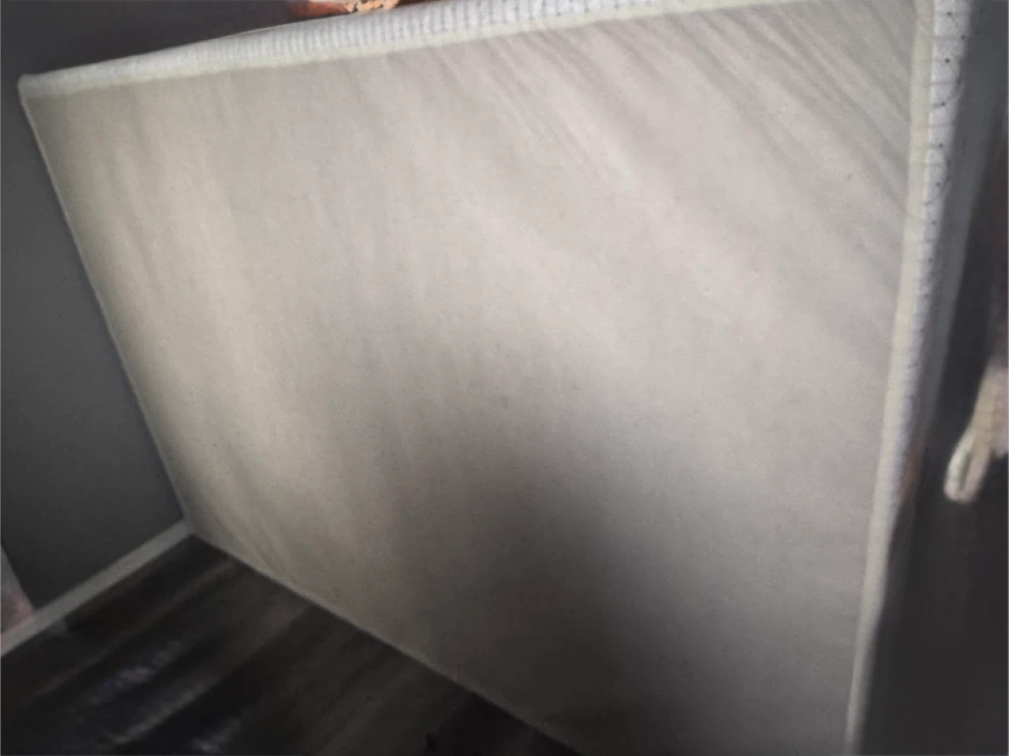 Twin bed mattress and box - photo 2
