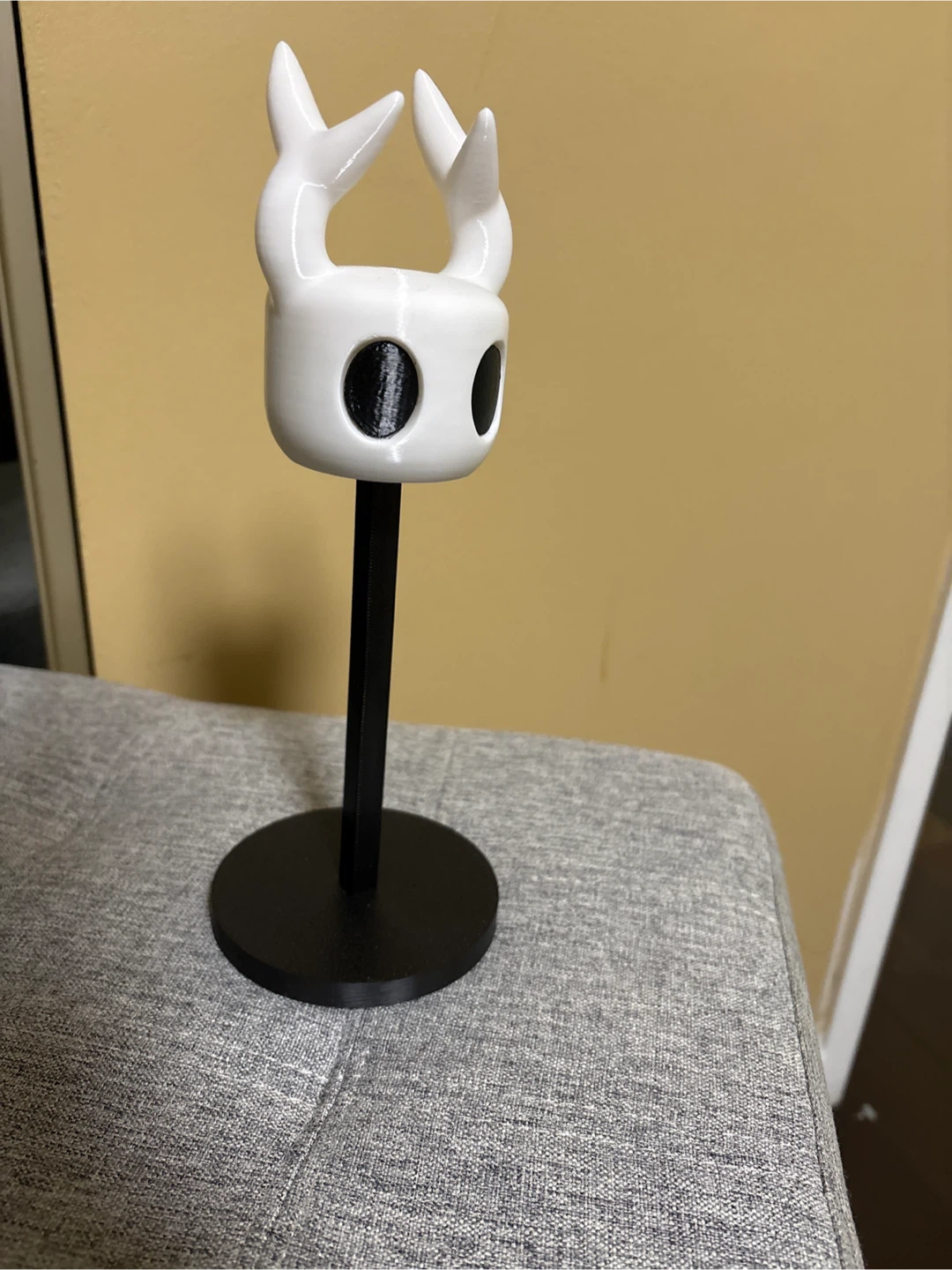 The Hollow Knight Headphone Stand 🥕