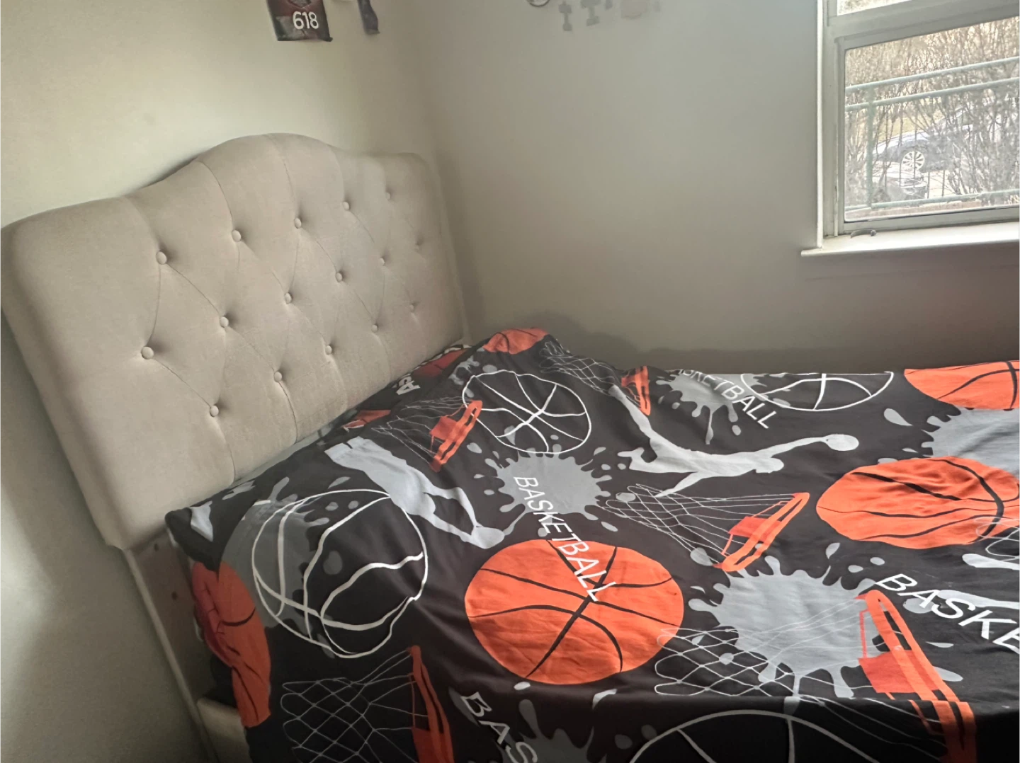 Twin Bed Frame with Tufted Headboard. Each @ 93 - photo 4
