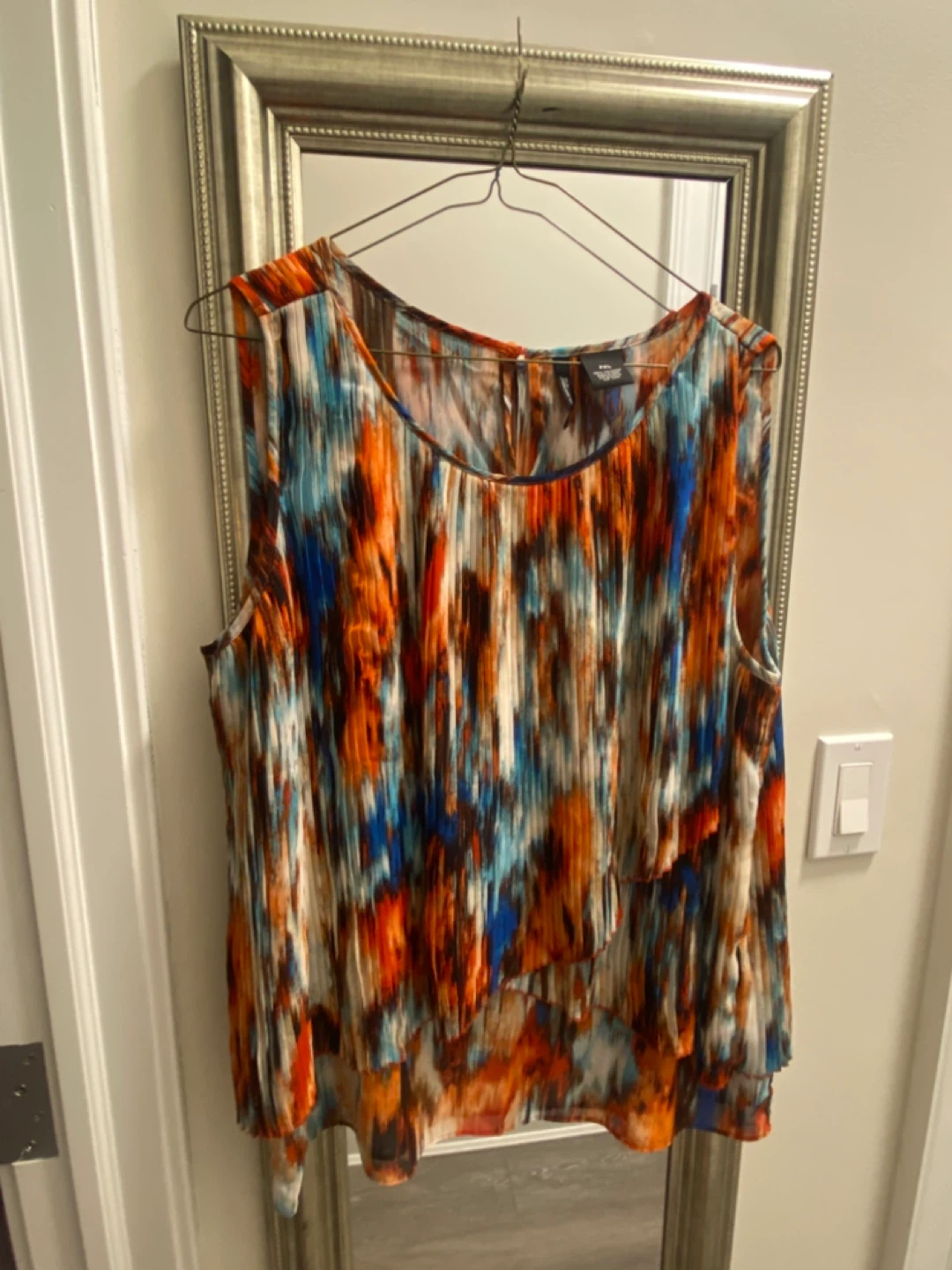 Sleeveless Abstract Print Blouse (PXL)