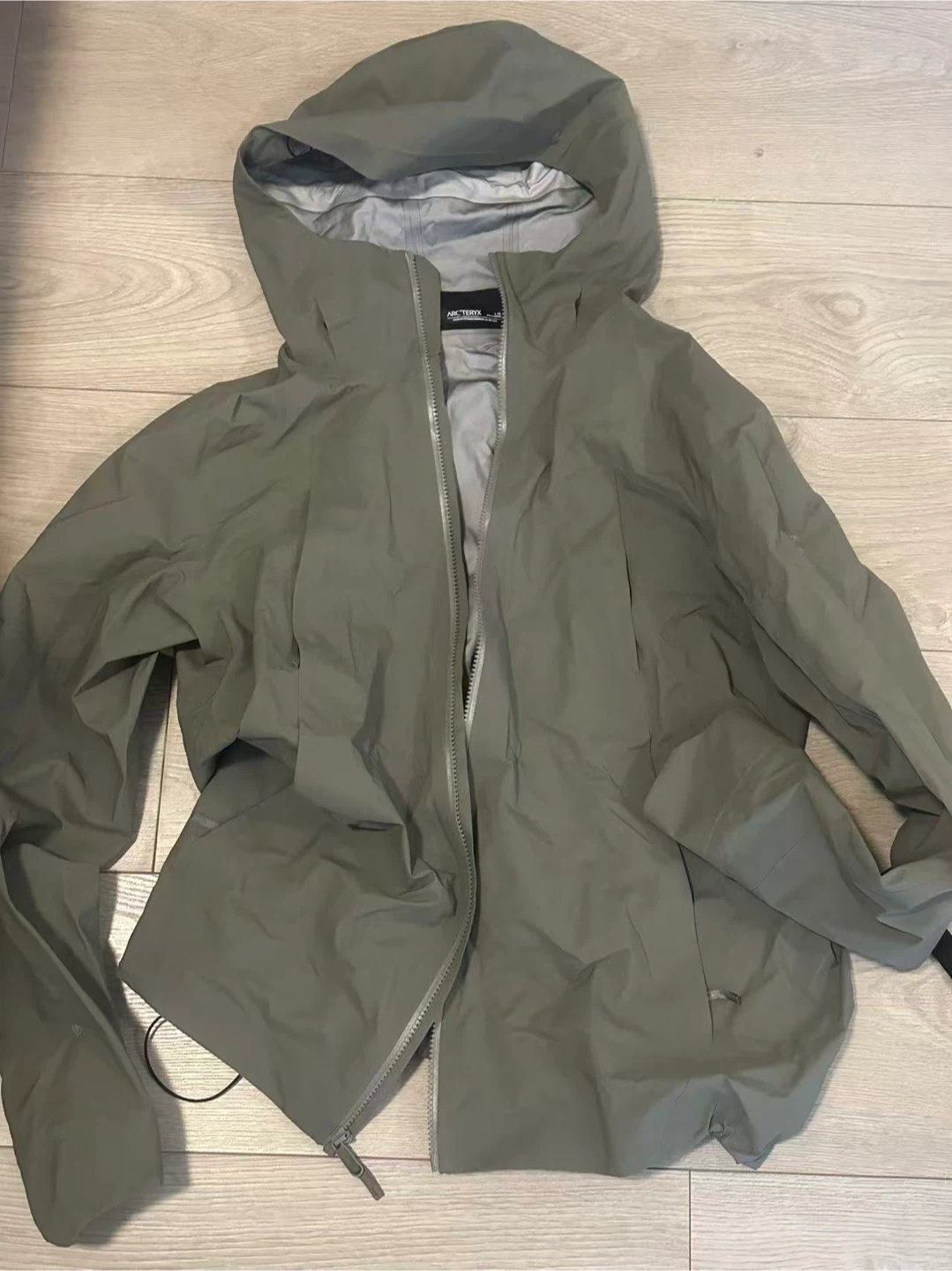 Arc'teryx  hardshell Jacket