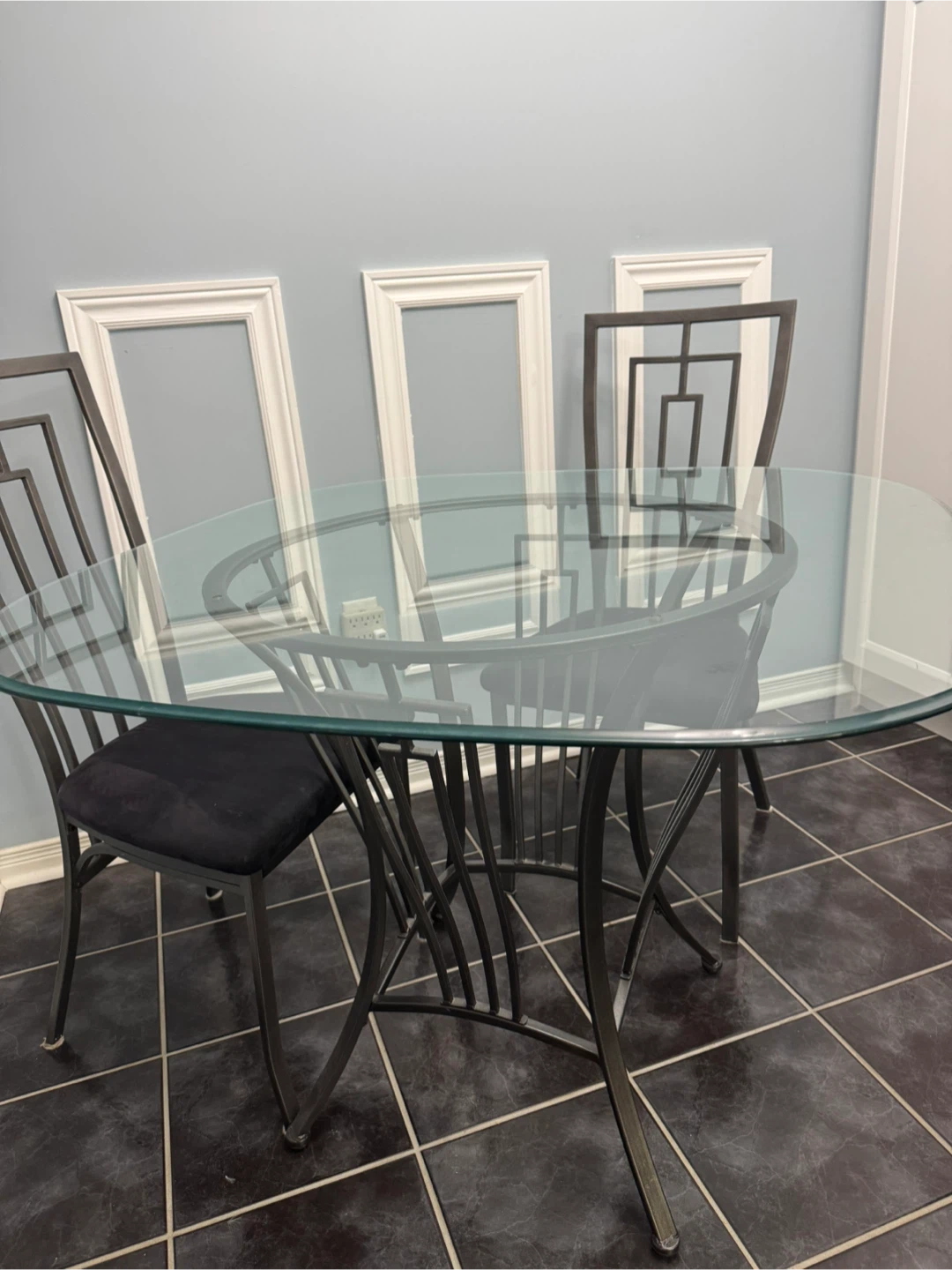 Dining Set - Glass Table and 4 Metal Chairs - photo 2