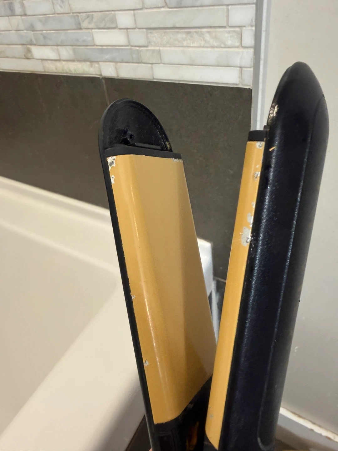 Revlon Hair Straightener ceramic paid 110 - photo 2