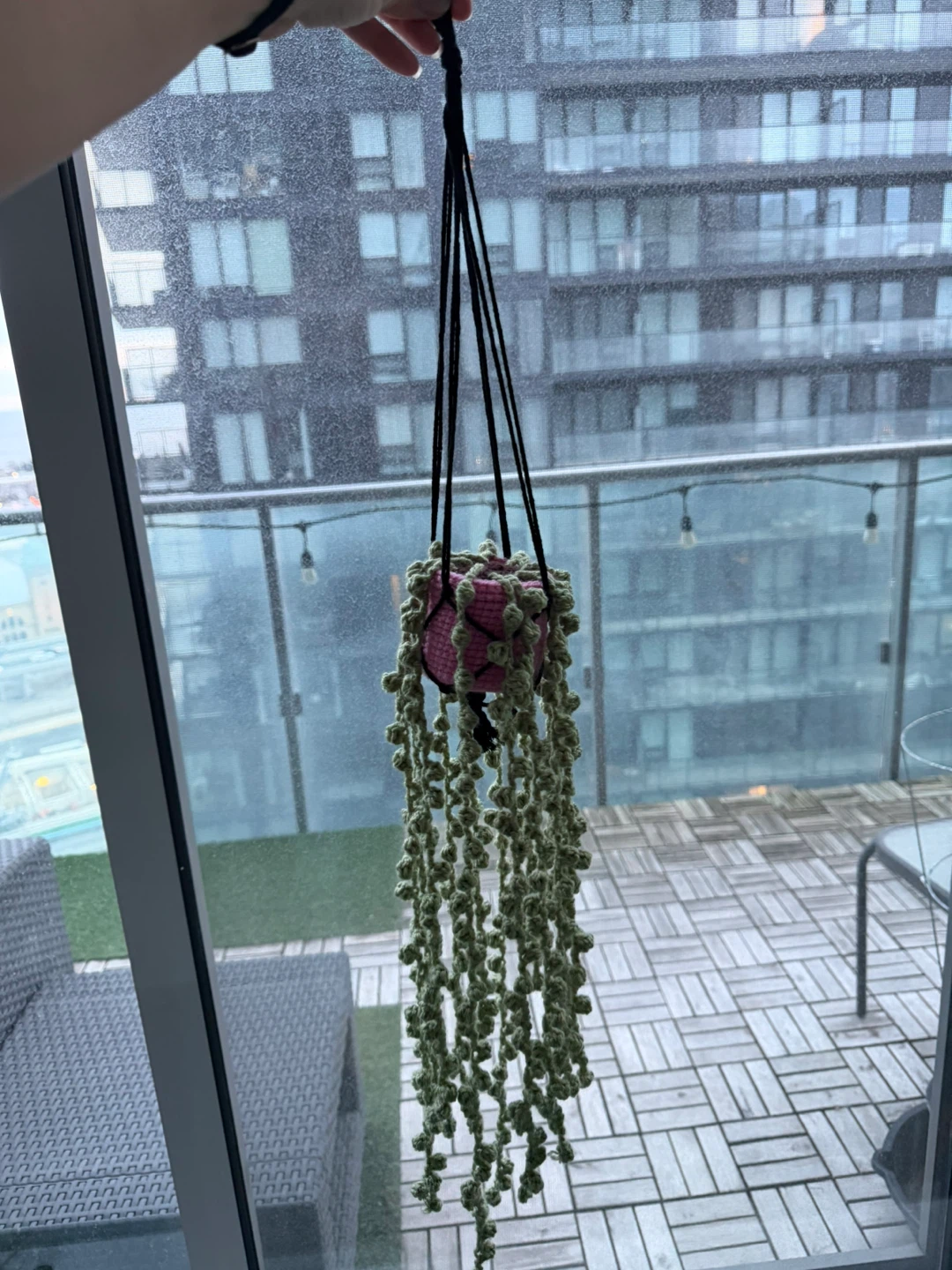 Crocheted Hanging Planter - photo 3