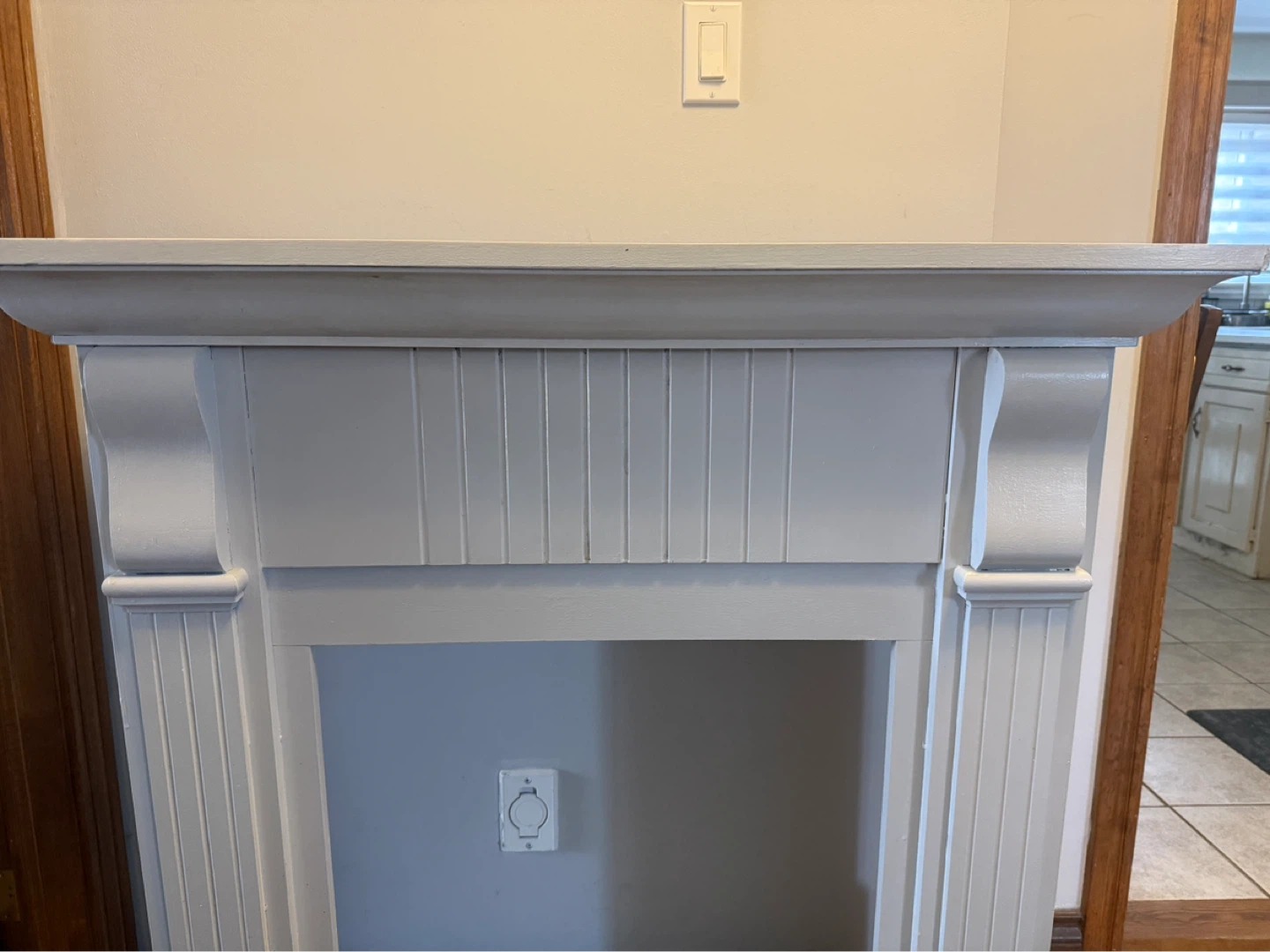 Decorative Fireplace Mantel - photo 3