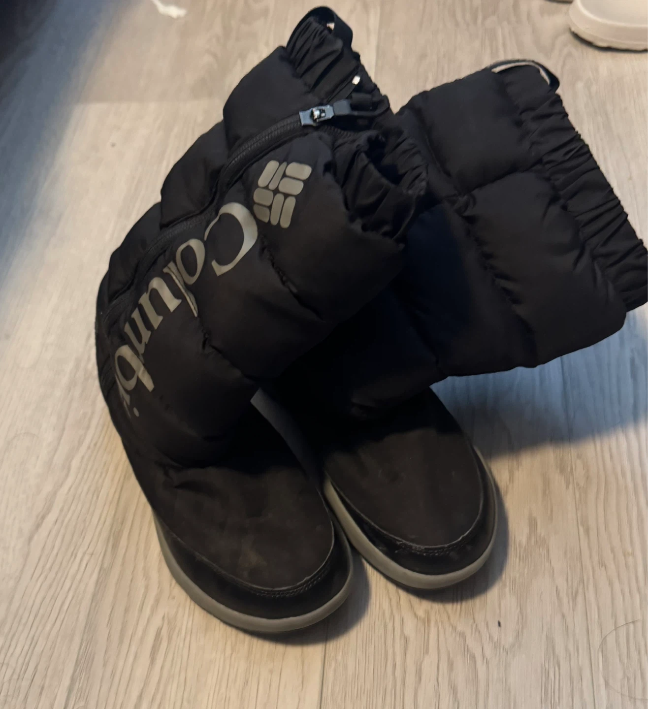 Columbia Puffer Winter Boots - Black