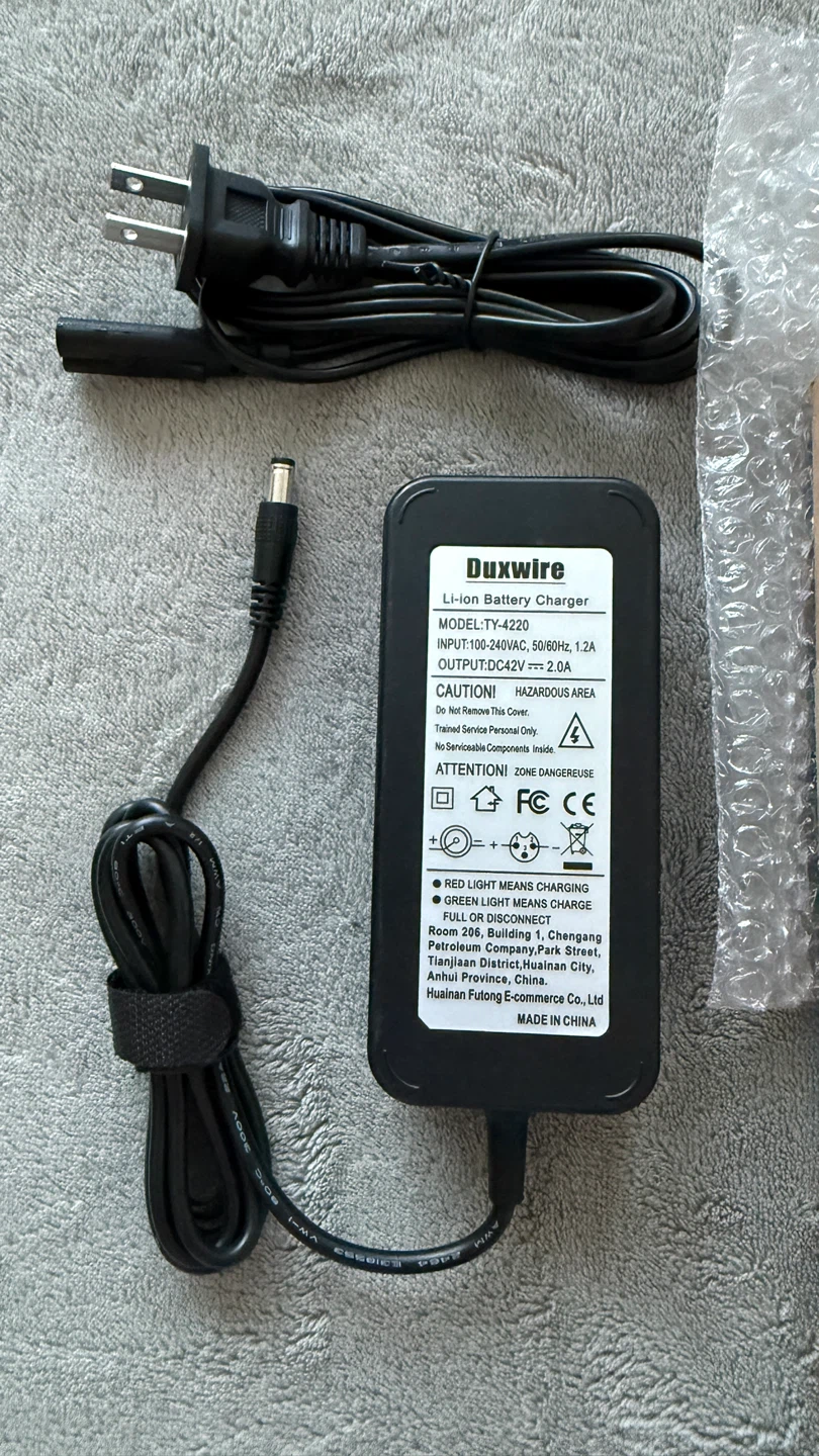 42V 2A Li-ion Battery Charger for Electric Scooter / E-bike