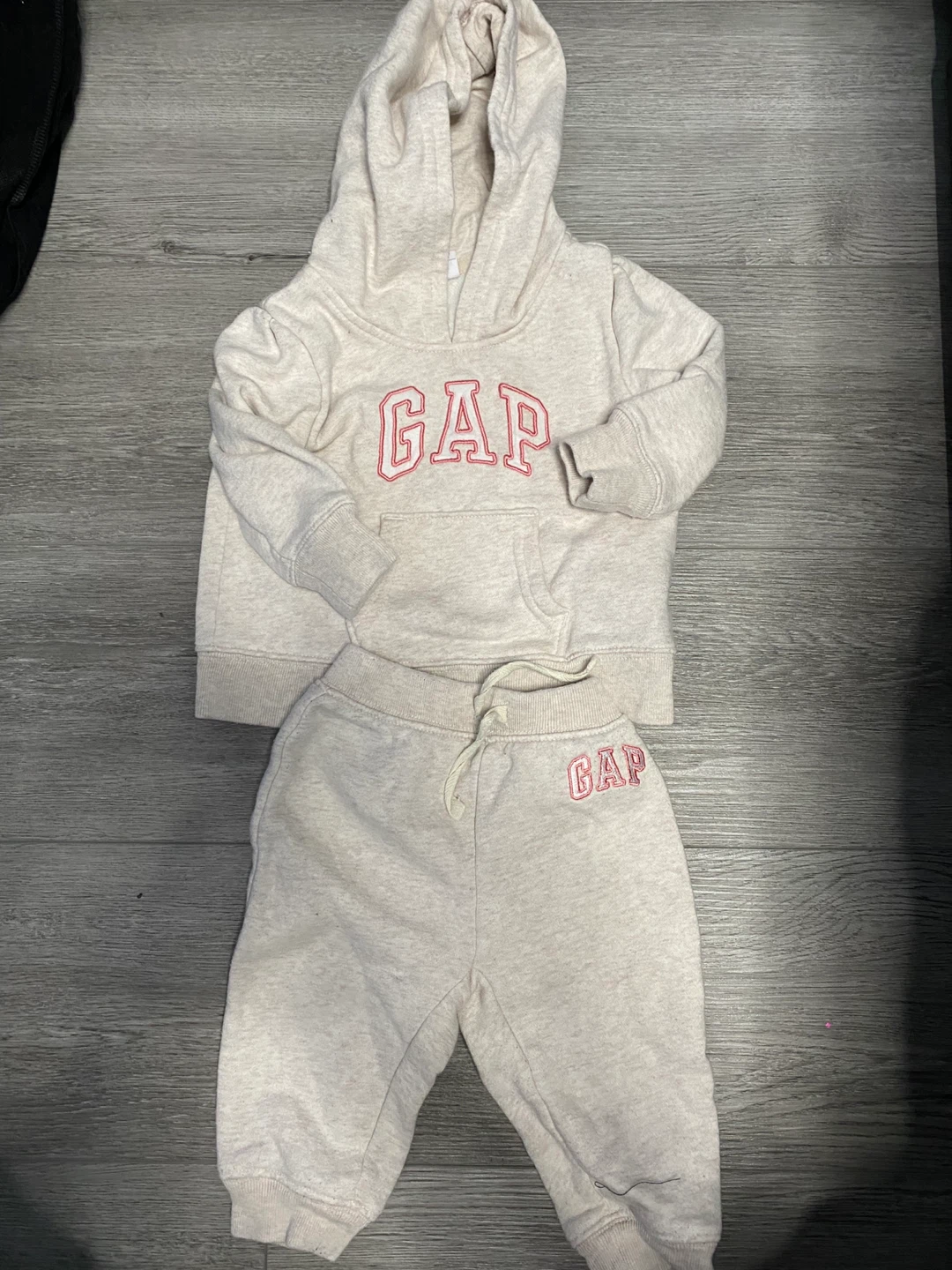 6-12 month Baby Gap Hoodie and Pants Set - Beige, 6-12 Months