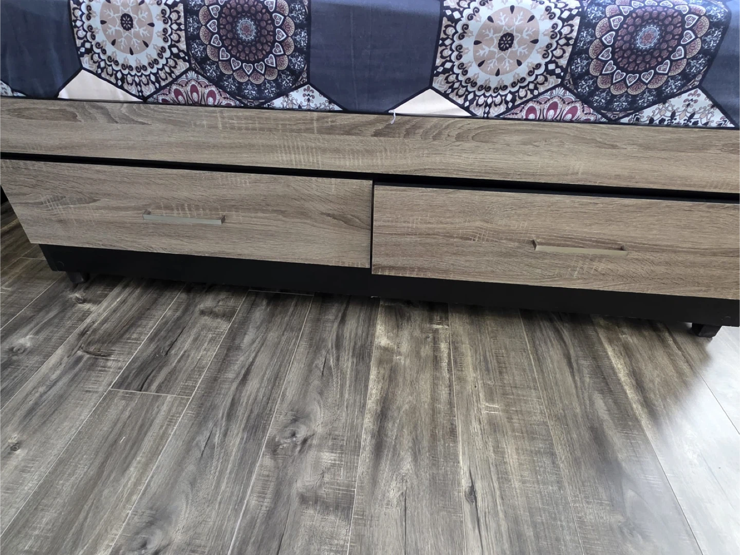 Queen Box Bed with mirror dresser and night table - photo 4