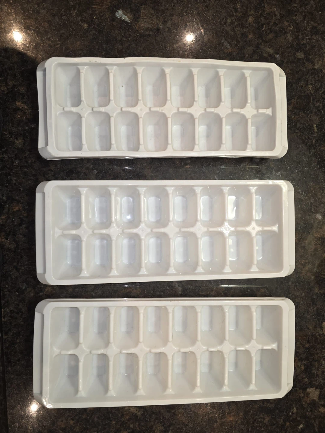 Set of 3 White Plastic Ice Cube Trays