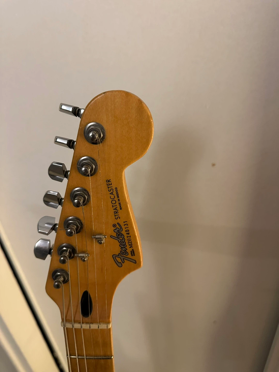 Fender Stratocaster Electric Guitar - photo 2