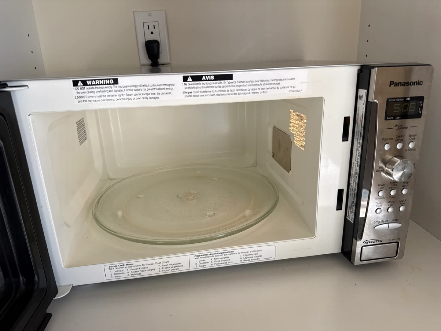Panasonic Microwave Oven (pick up 10-13 April) - photo 2