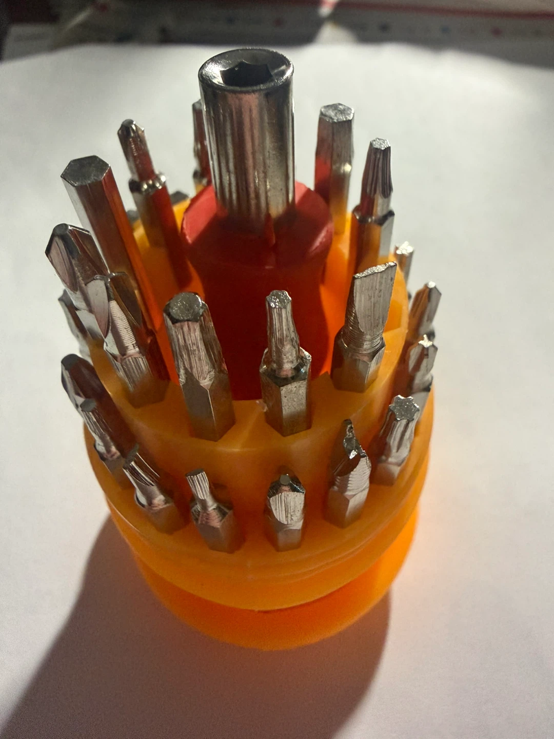 XinRui XR-6036B Professional Hardware 31-in-1 Screwdriver Set - photo 4